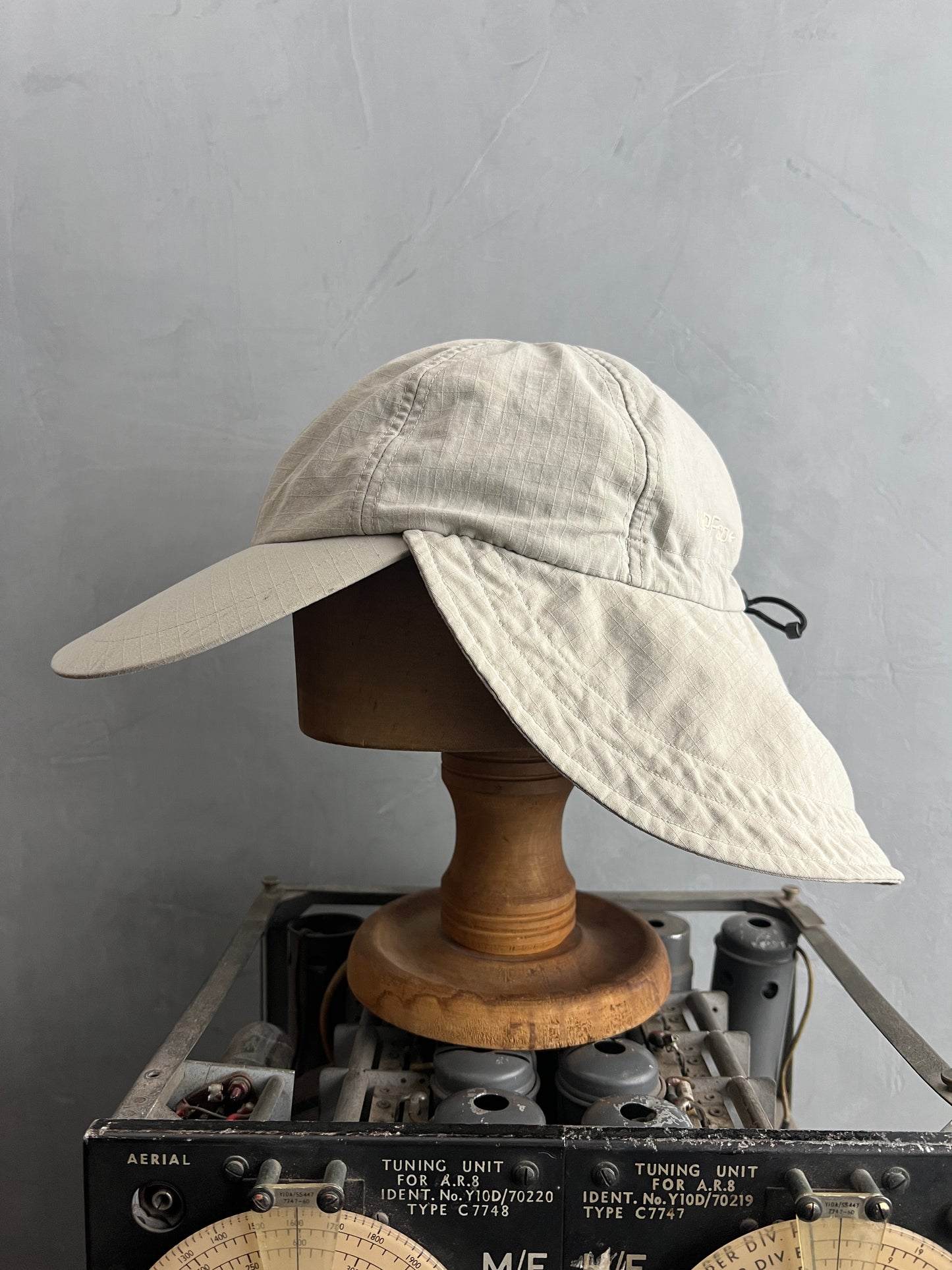 Columbia Long Bill Flap Cap