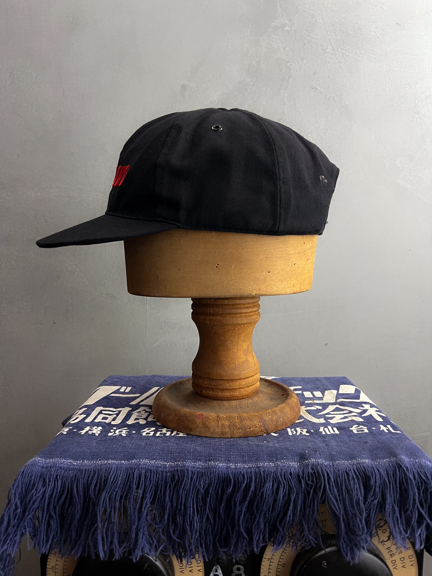 Marlboro Cap