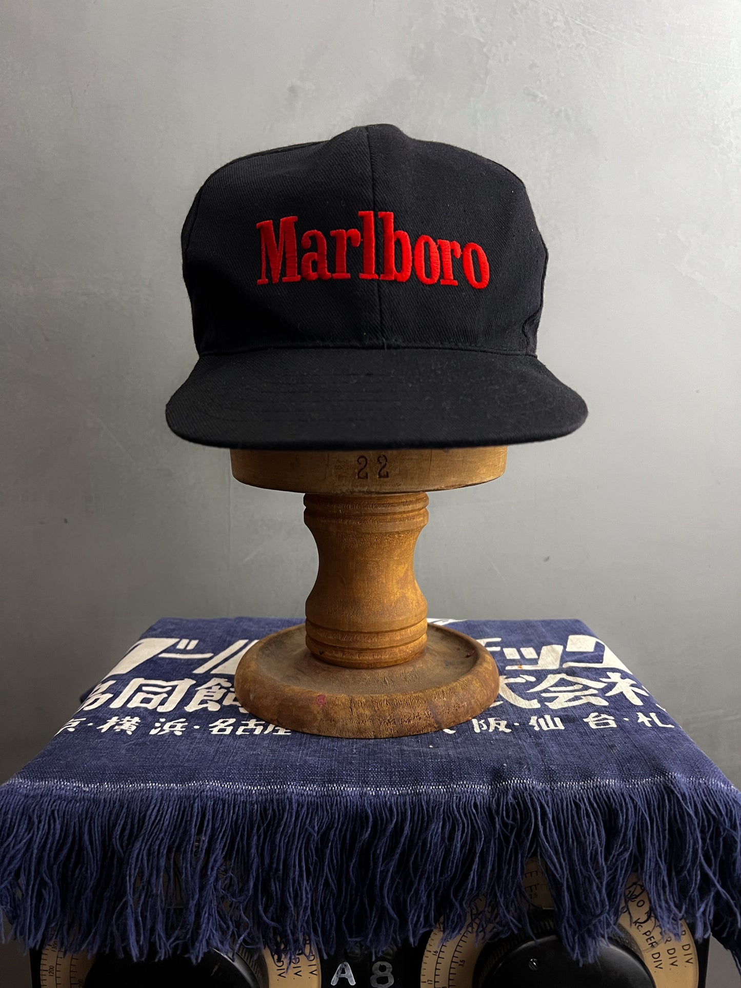 Marlboro Cap