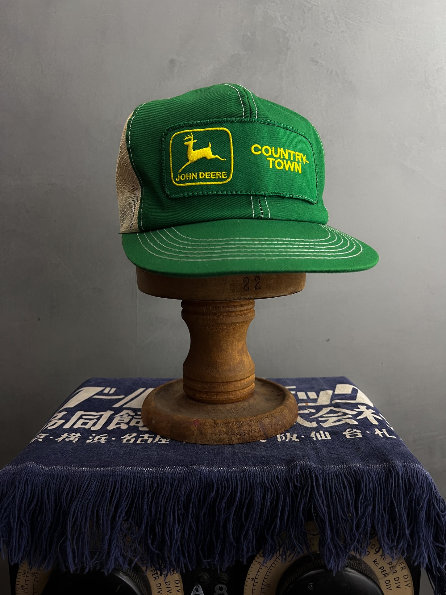 John Deere Country-Town Cap