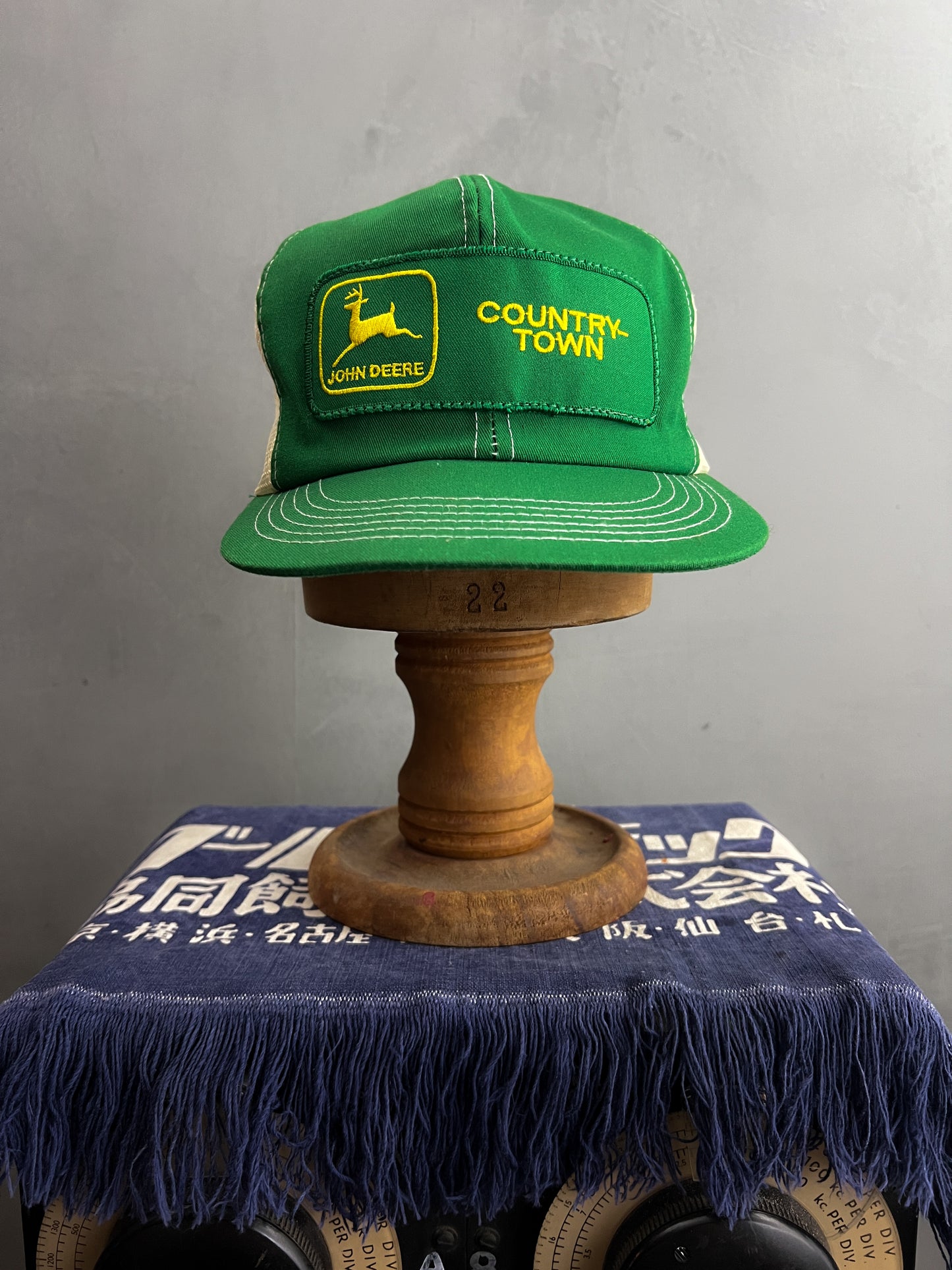 John Deere Country-Town Cap
