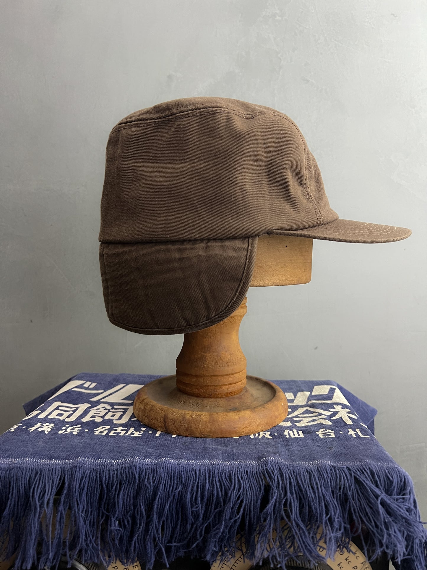 UPS Flap Cap