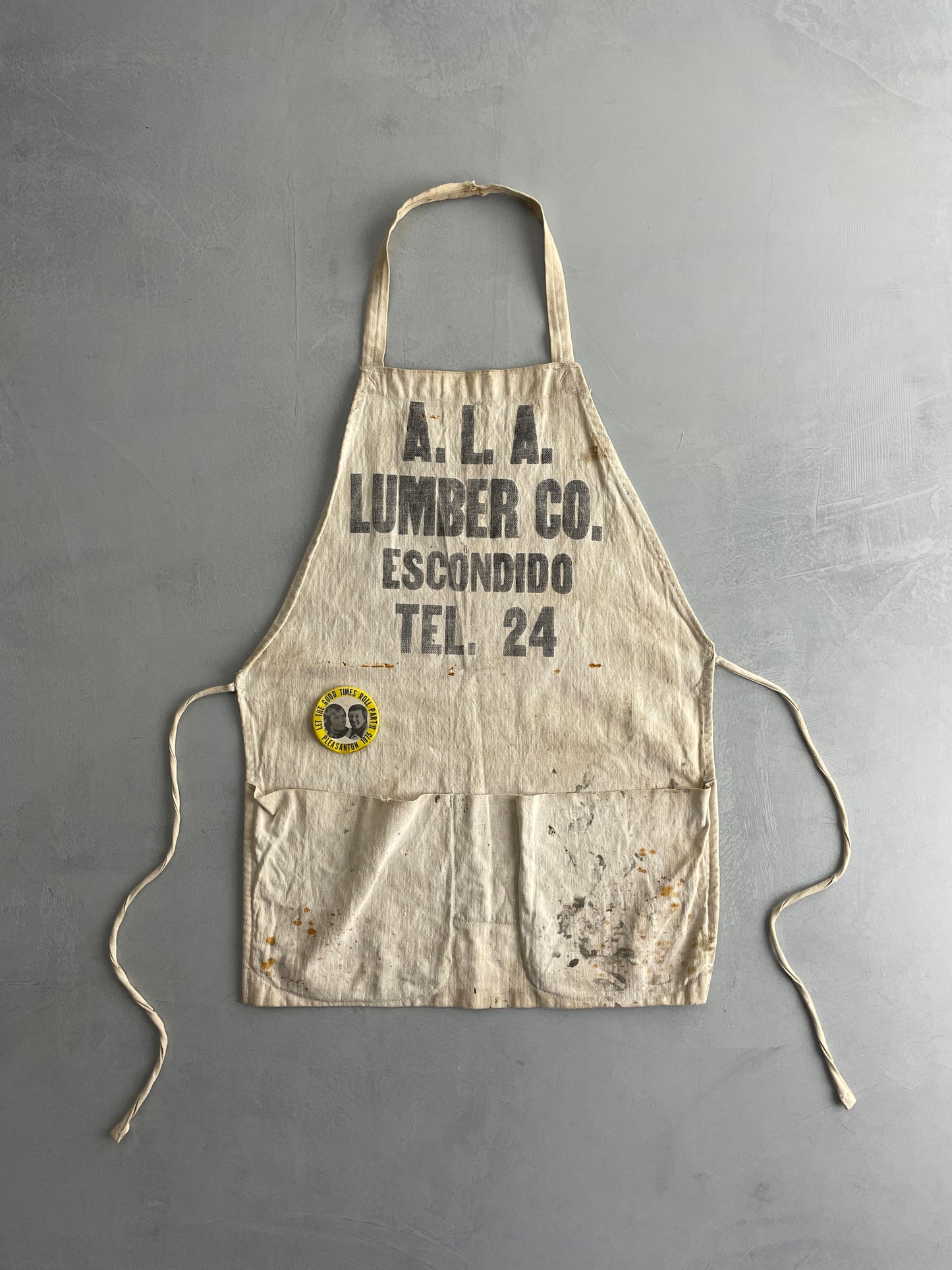 A.L.A. Lumber CO. Apron