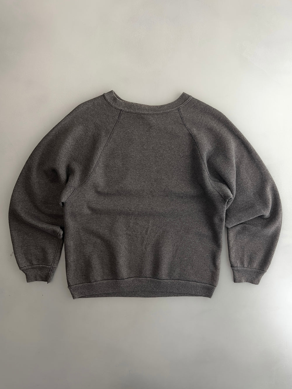 1980's Faded Raglan Sweatshirt [L]