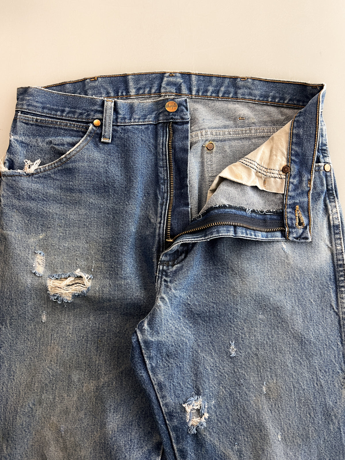 Thrashed 1990's Wrangler 13MWZ's [33"]