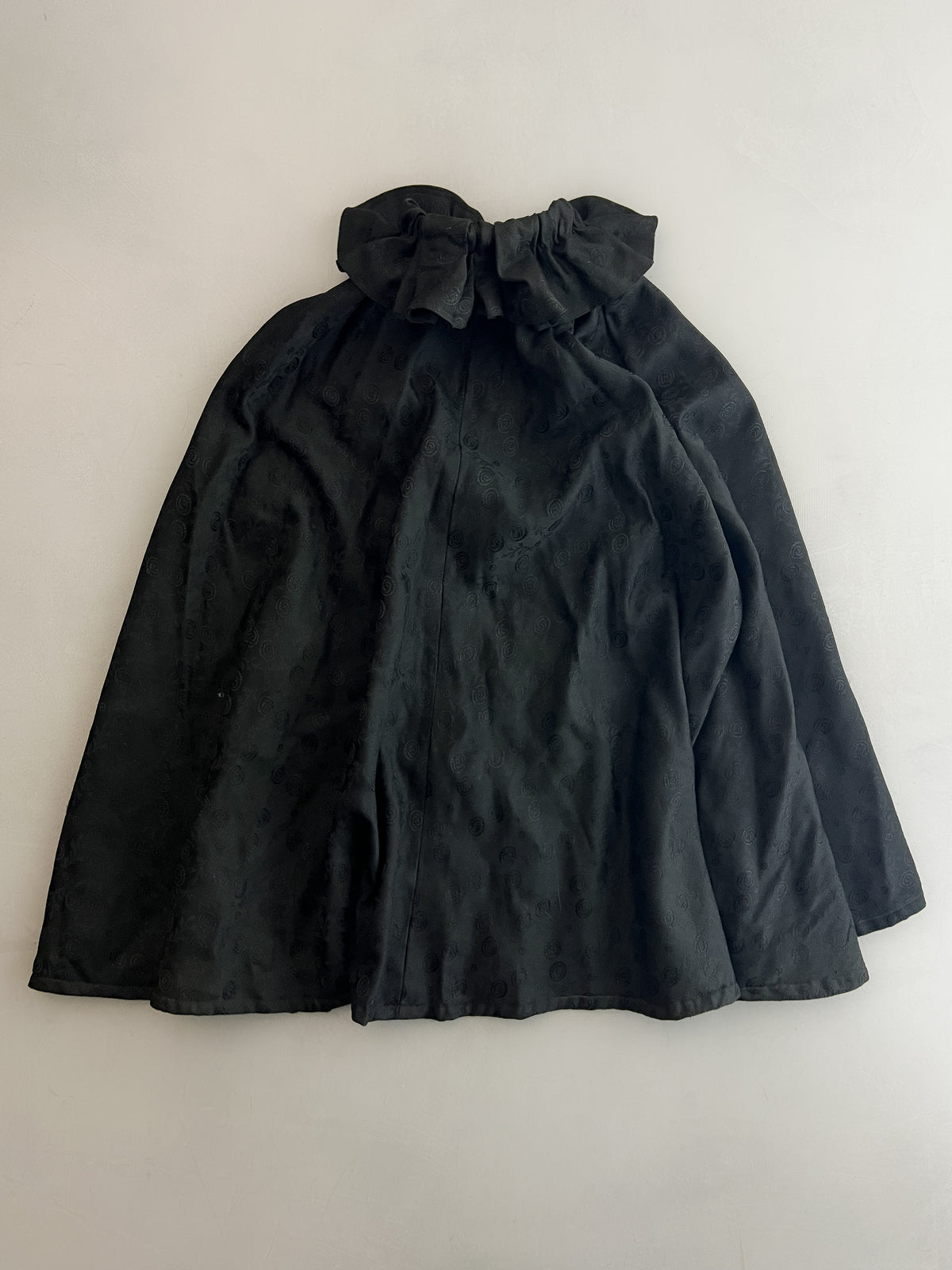 Early 20th c. British Jacquard Cape [OSFA]