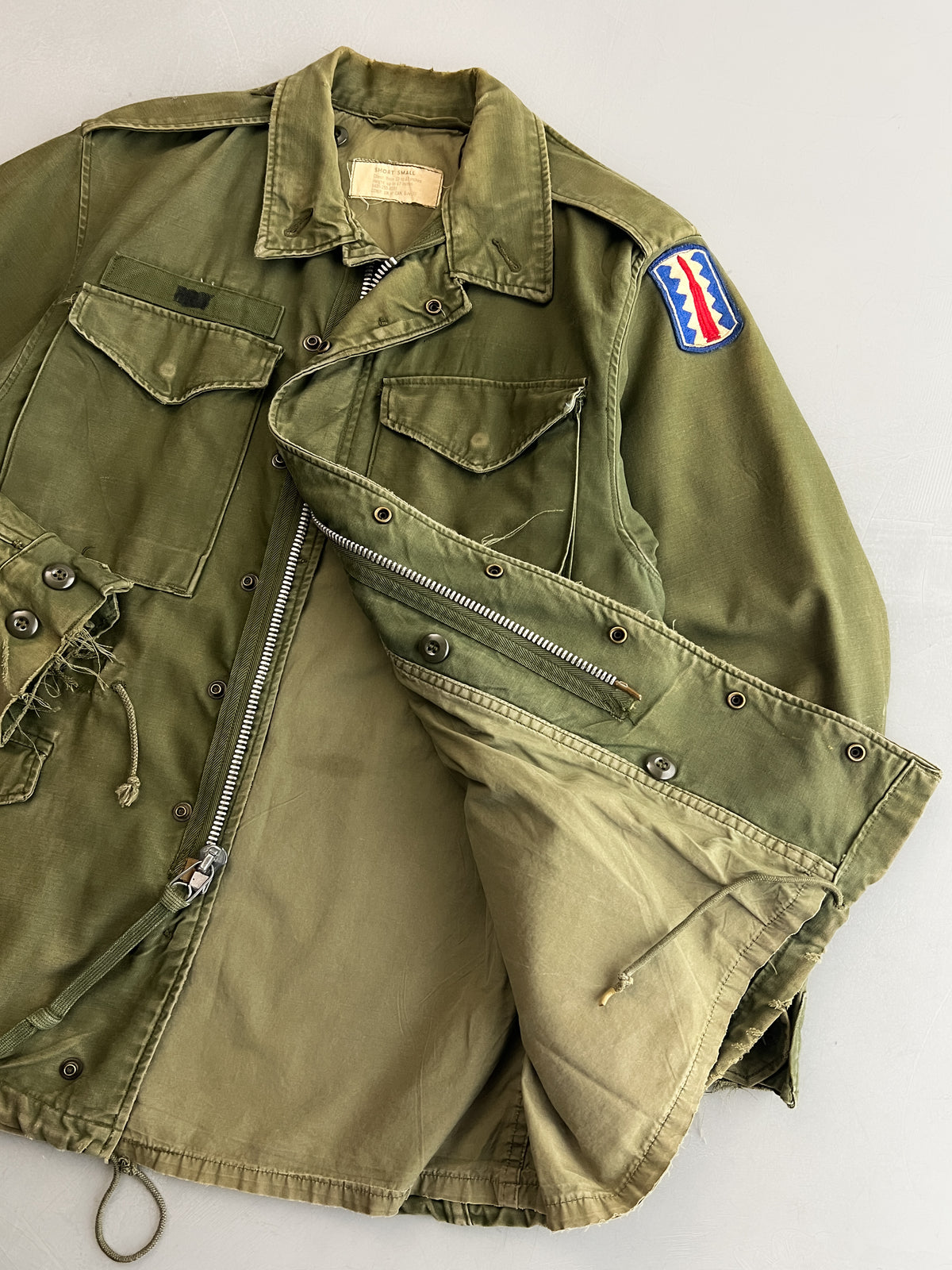 1960’s U.S. Army M-1951 Field Jacket – 196th Infantry Brigade [S/M]
