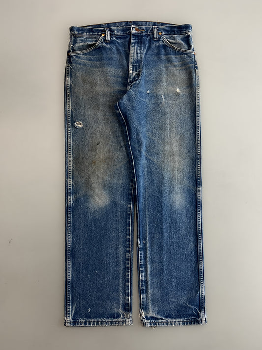 Thrashed 1990's Wrangler 13MWZ's [34"]