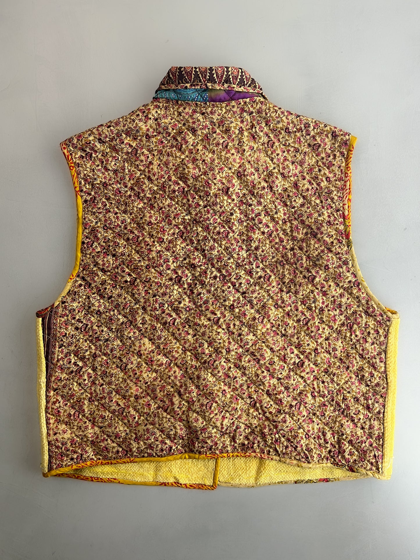 1970's Beaded Folk Vest [M/L]