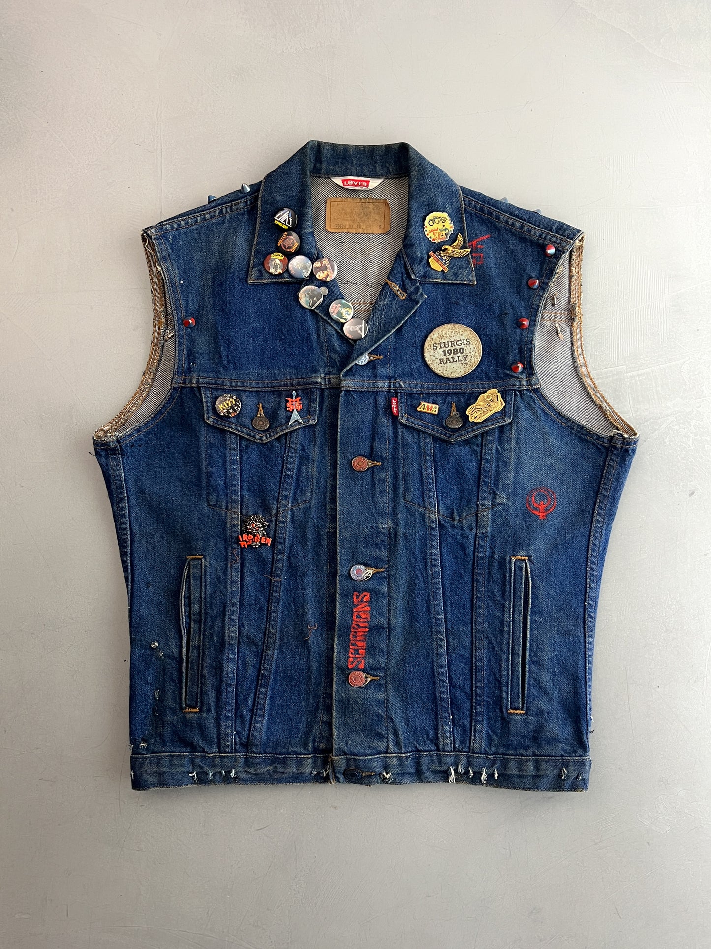 70's/80's Levi's Studded Denim Vest [M]