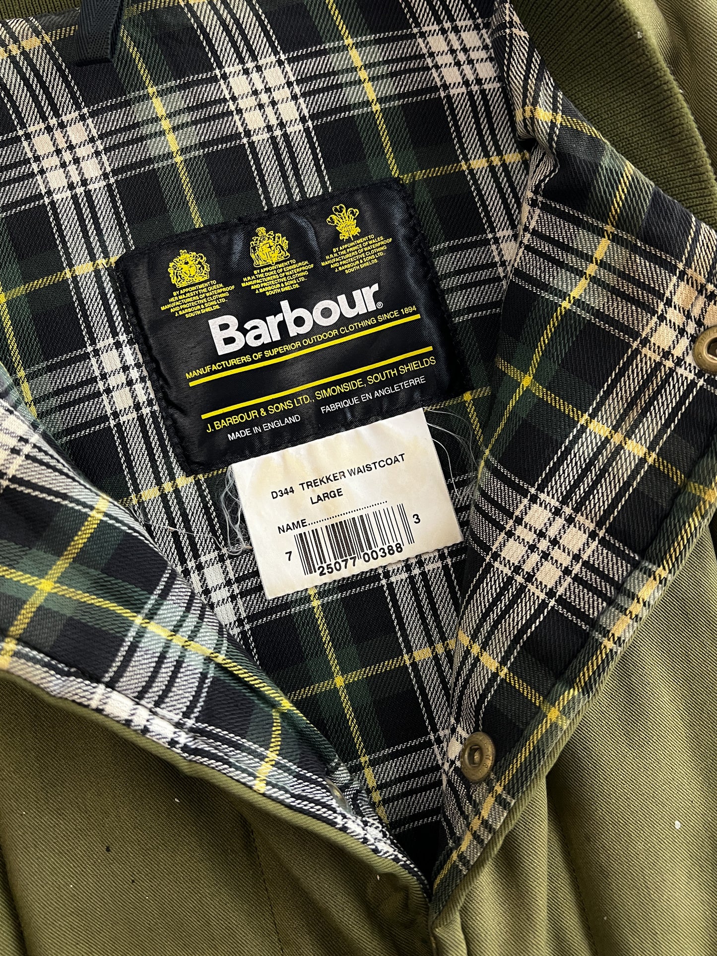 Thrashed Barbour Hunting Vest [XL]