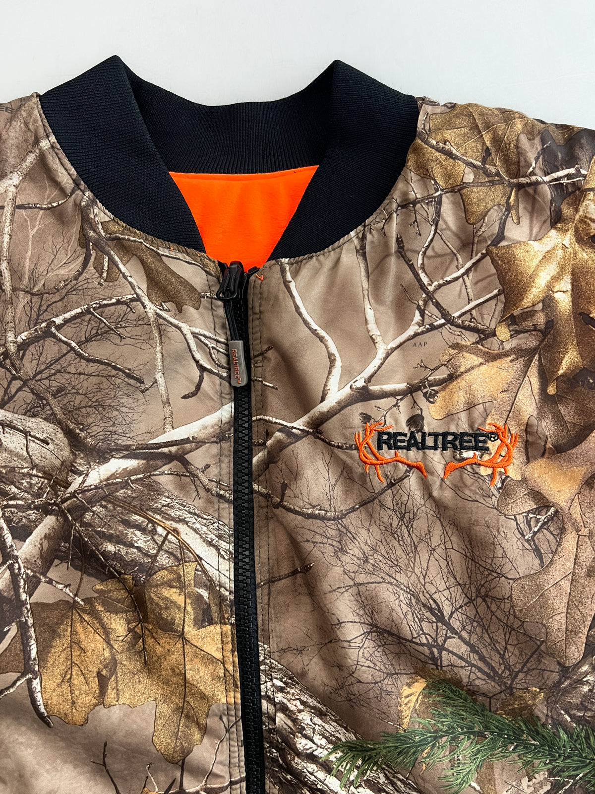 Realtree Survival Orange Vest [L]