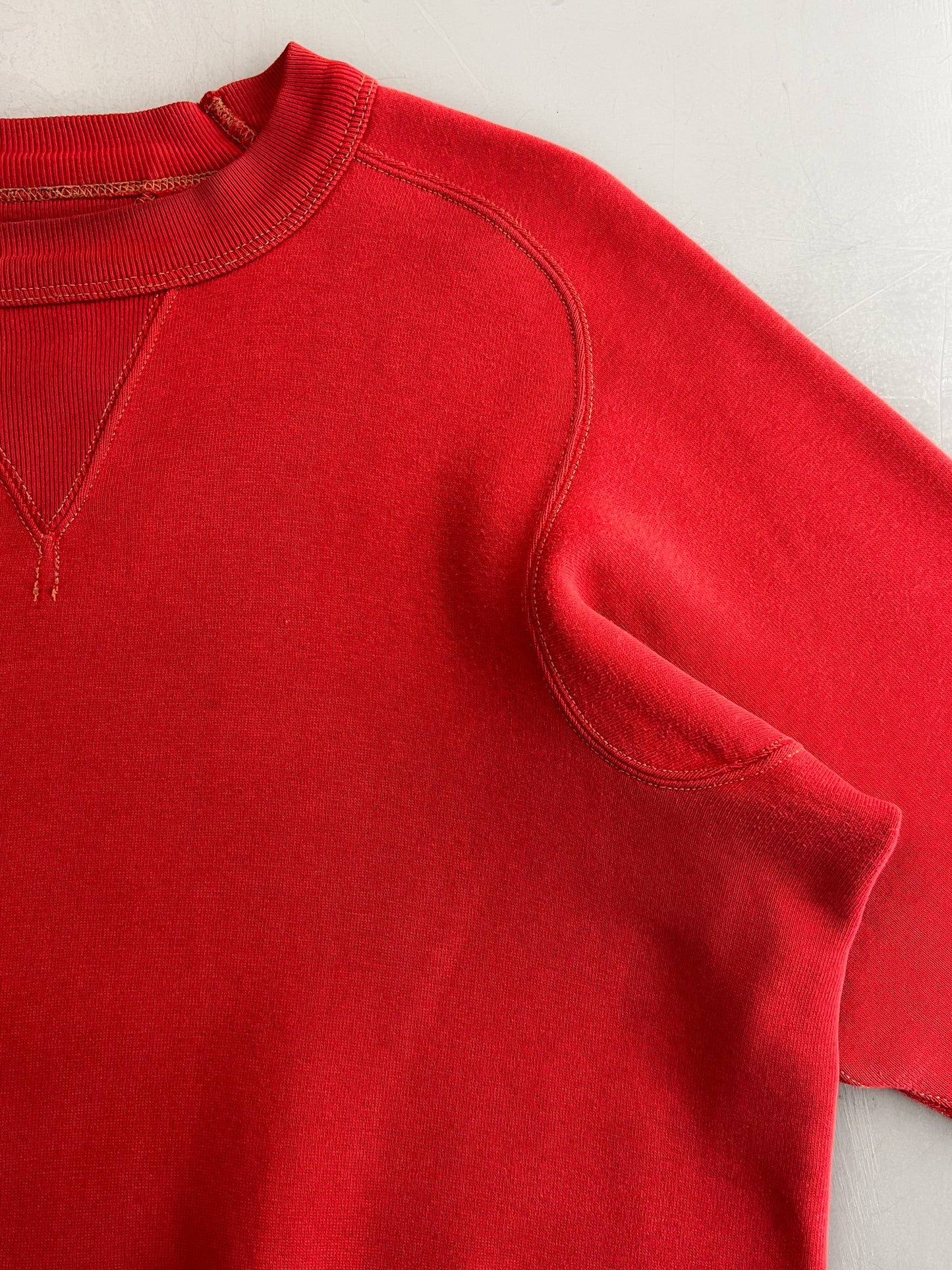 1950's Style Double V Freedom Sleeve Faded Sweatshirt [M/L]