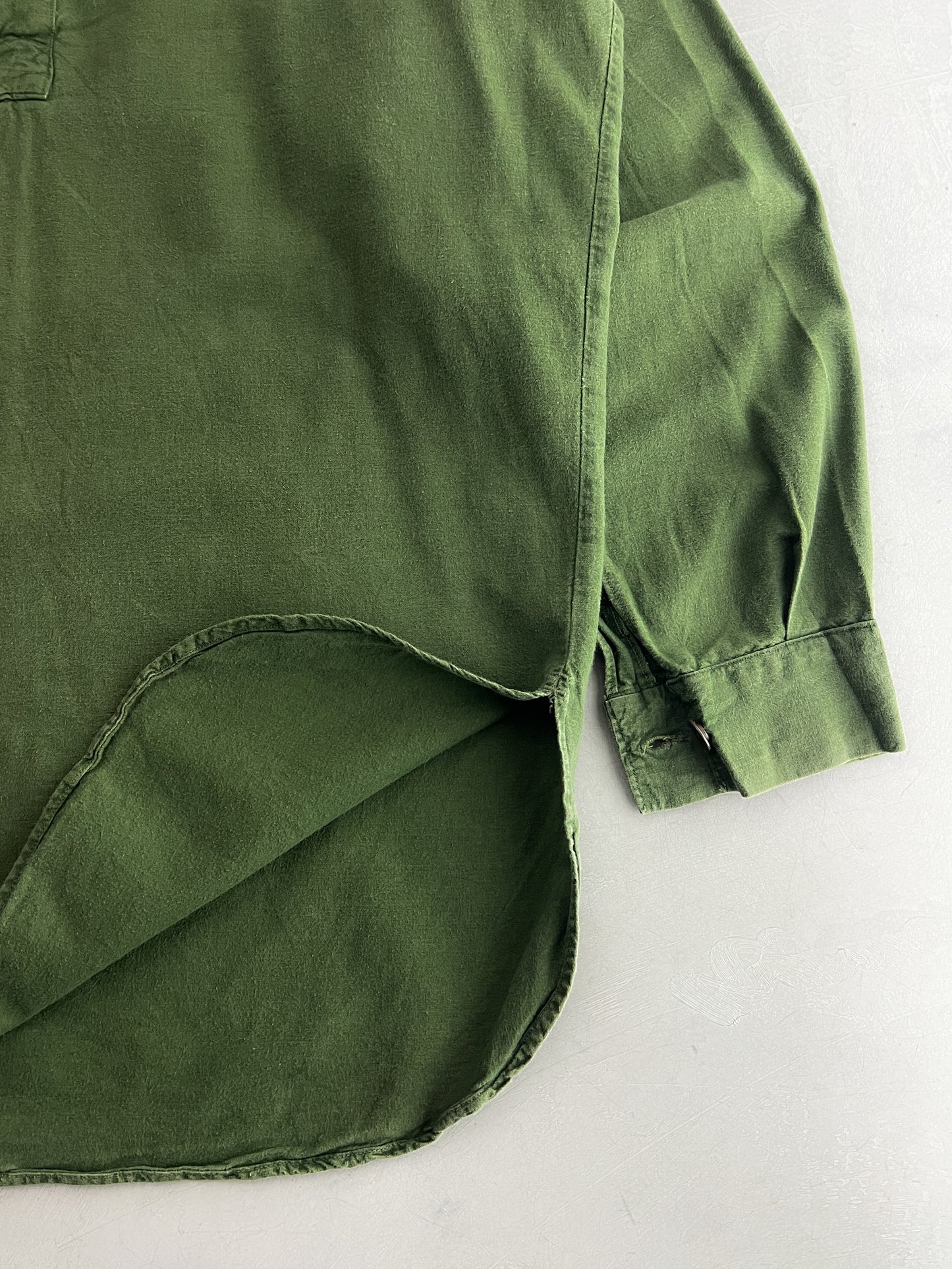 Faded Swiss Army Pullover [M/L]