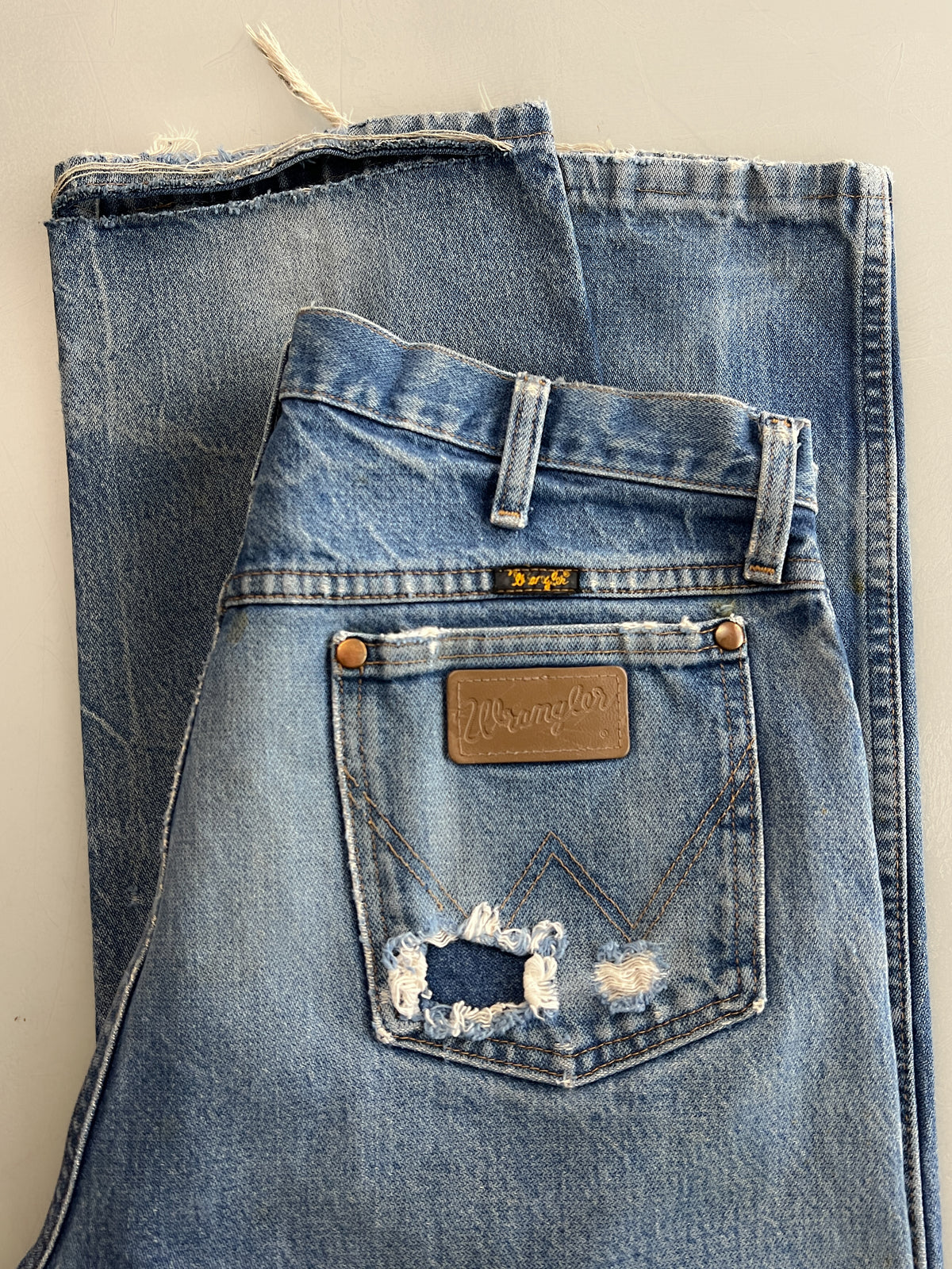 Thrashed 1990's Wrangler 13MWZ's [33"]