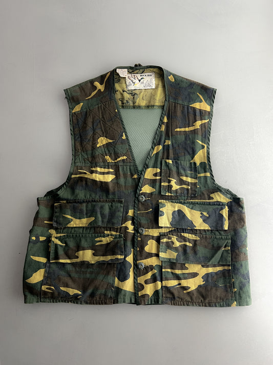 Duck Bay Camo Hunting Vest [L]