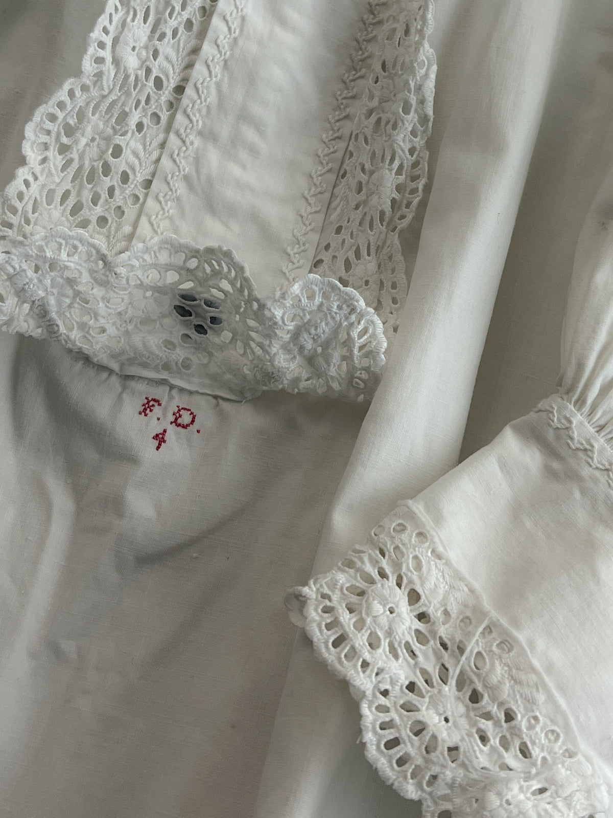 Late 1800's French Cotton Lace Chemise [Womens 8-10]