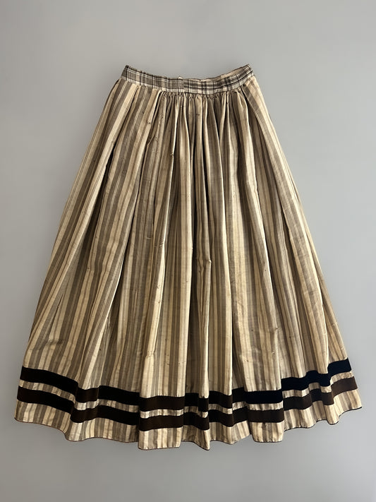 Late 1800's British Raw Silk Skirt [26"]