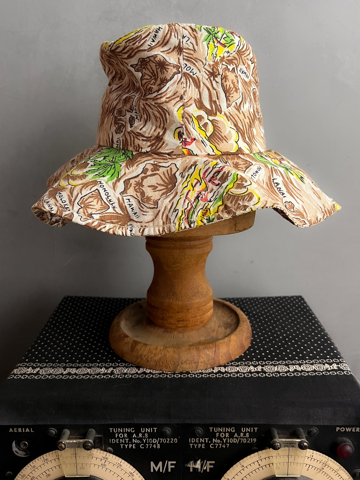 1970's Union Made Hawaii Holiday Hat