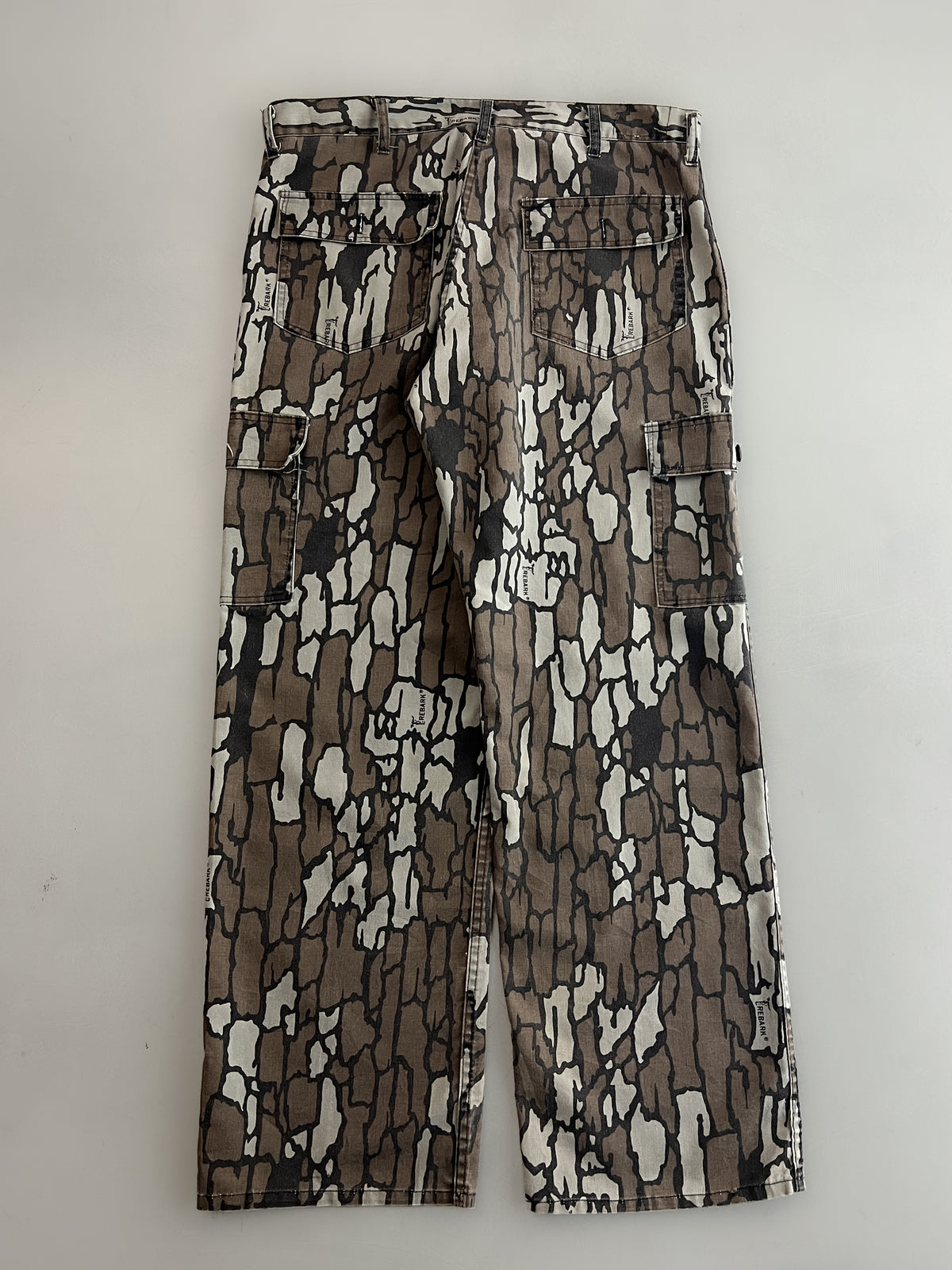 Treebark Cargo Pants [37"]
