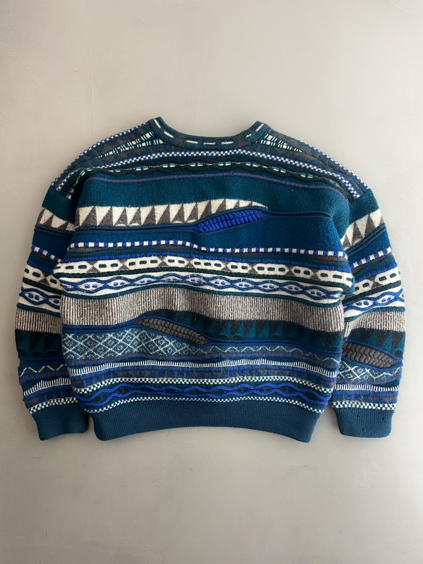 1990's Emaroo 3-D Knit [S/M]