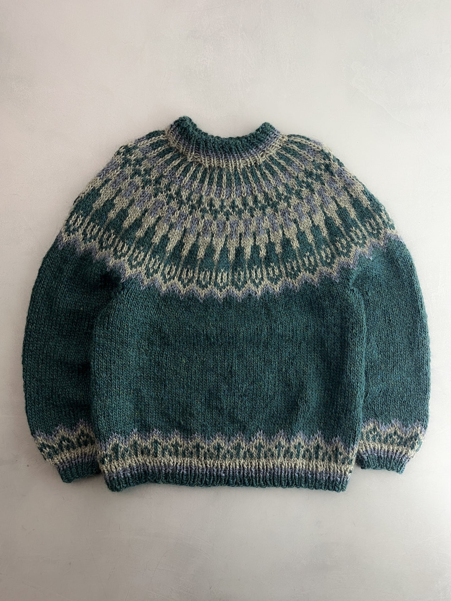 Nordic Fair Isle Yoke Knit Sweater [L/XL]