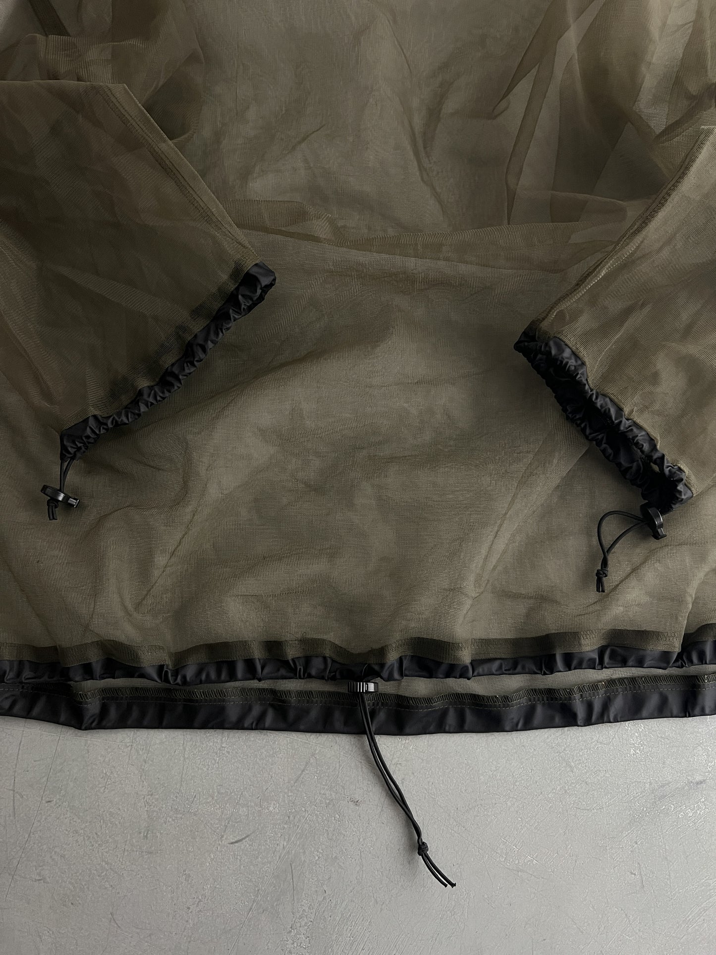 Bug Net Pullover [OSFA]