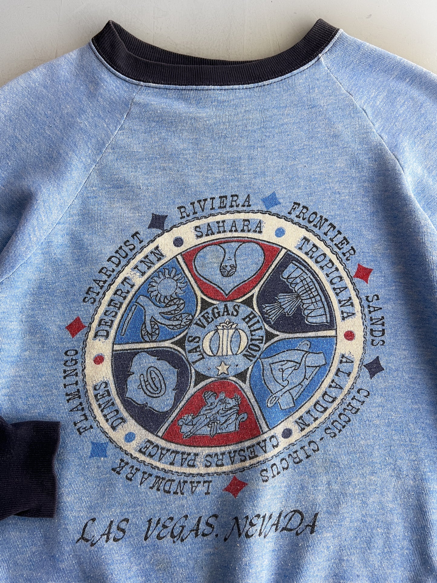 1970’s 2-Tone Las Vegas Hilton Raglan Sweatshirt [M]