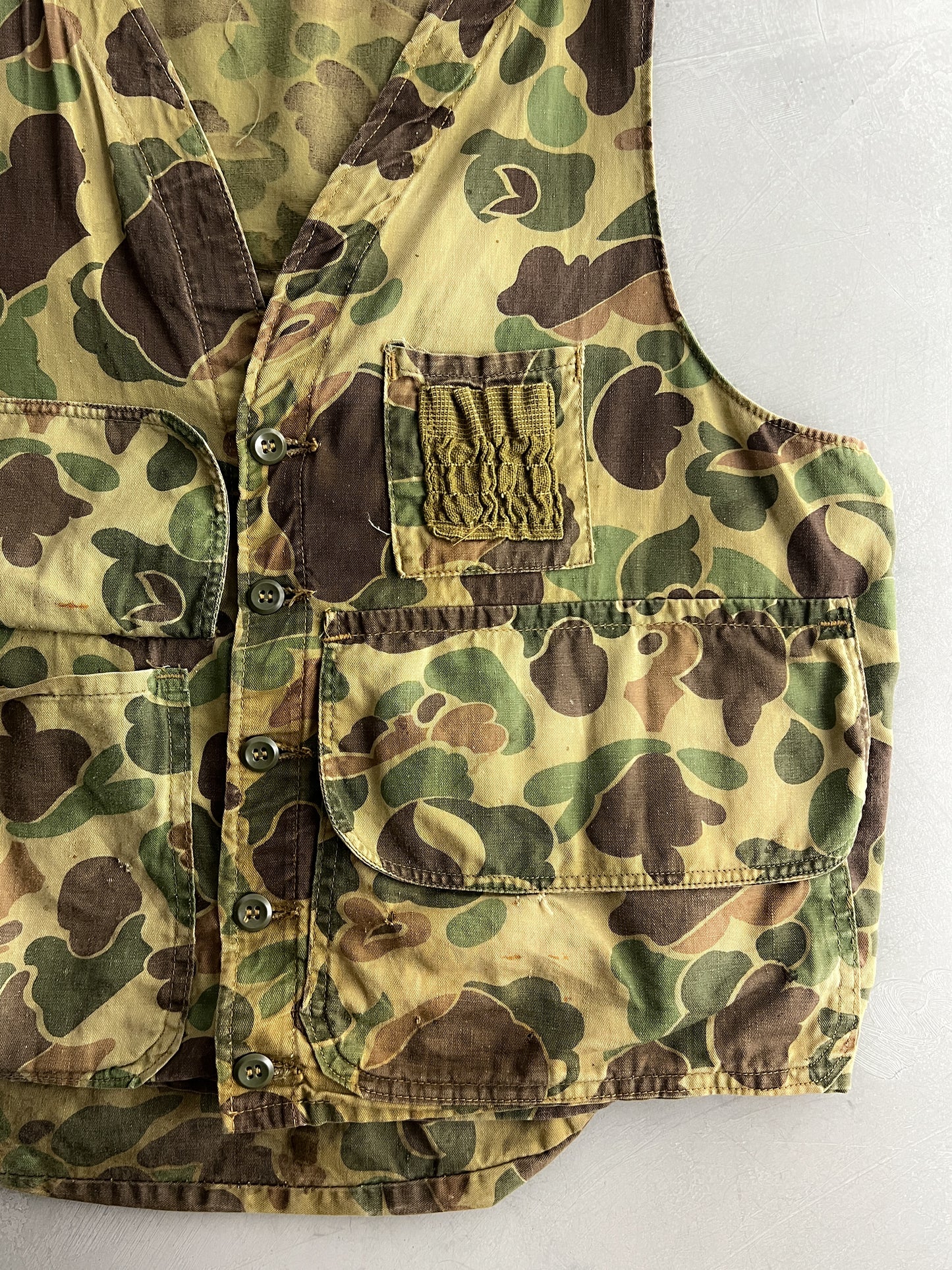 Black Sheep Camo Hunting Vest [S/M]