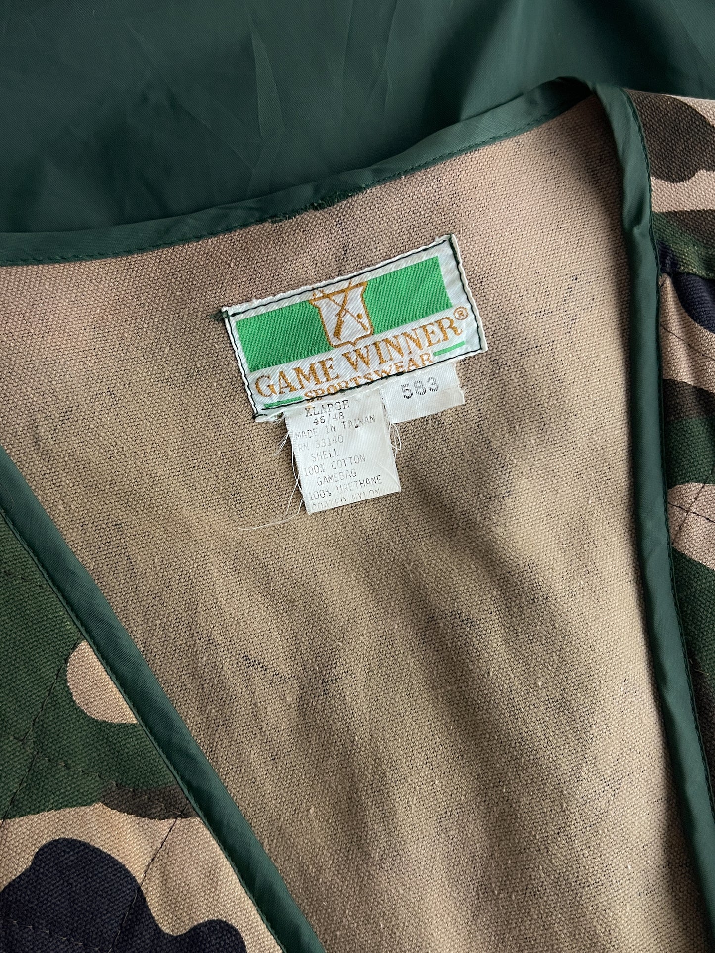 Game Winner Camo Hunting Vest [XL]