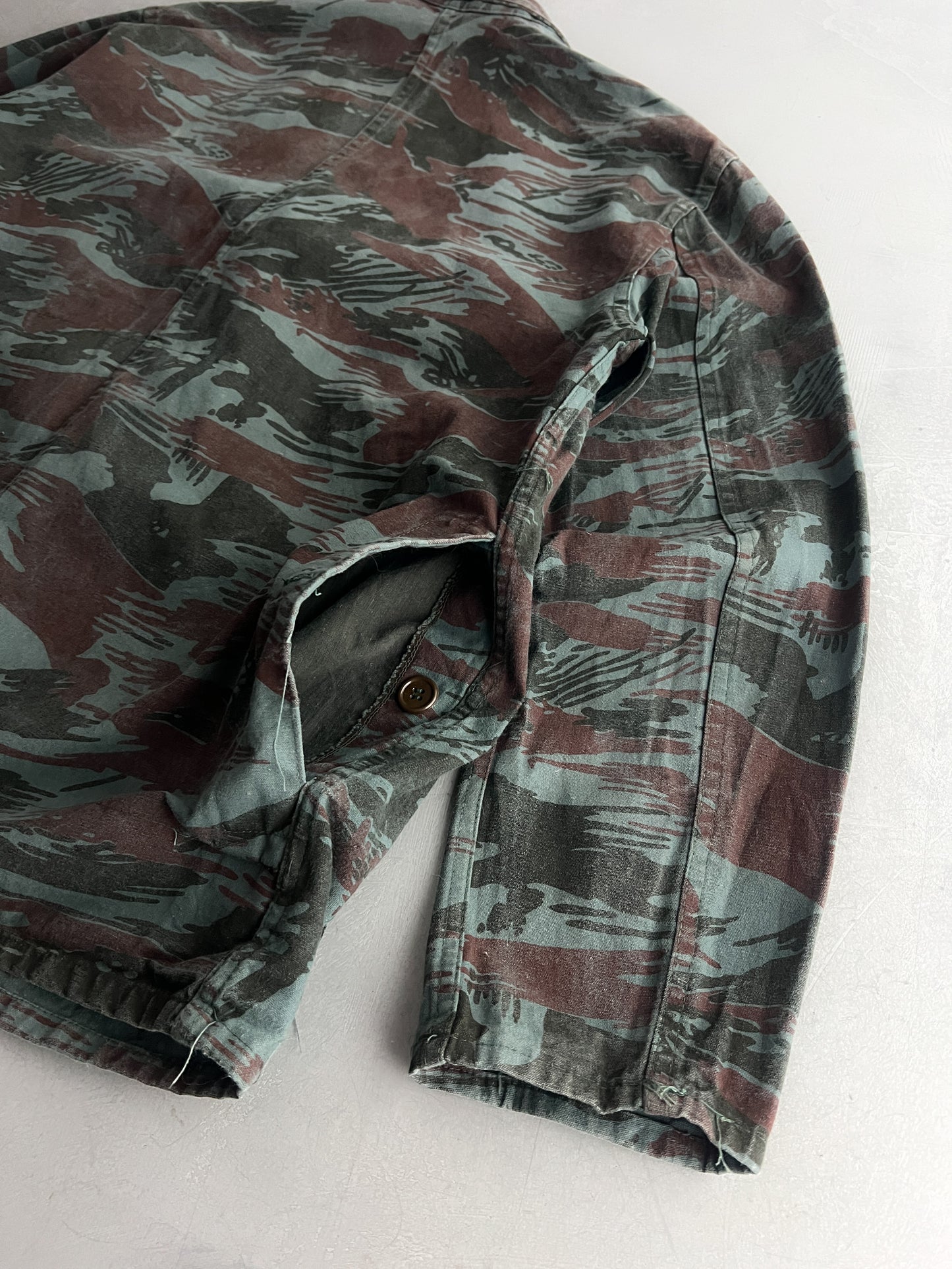 1970's "Tiger Stripe" Camo French Hunting Jacket [L]
