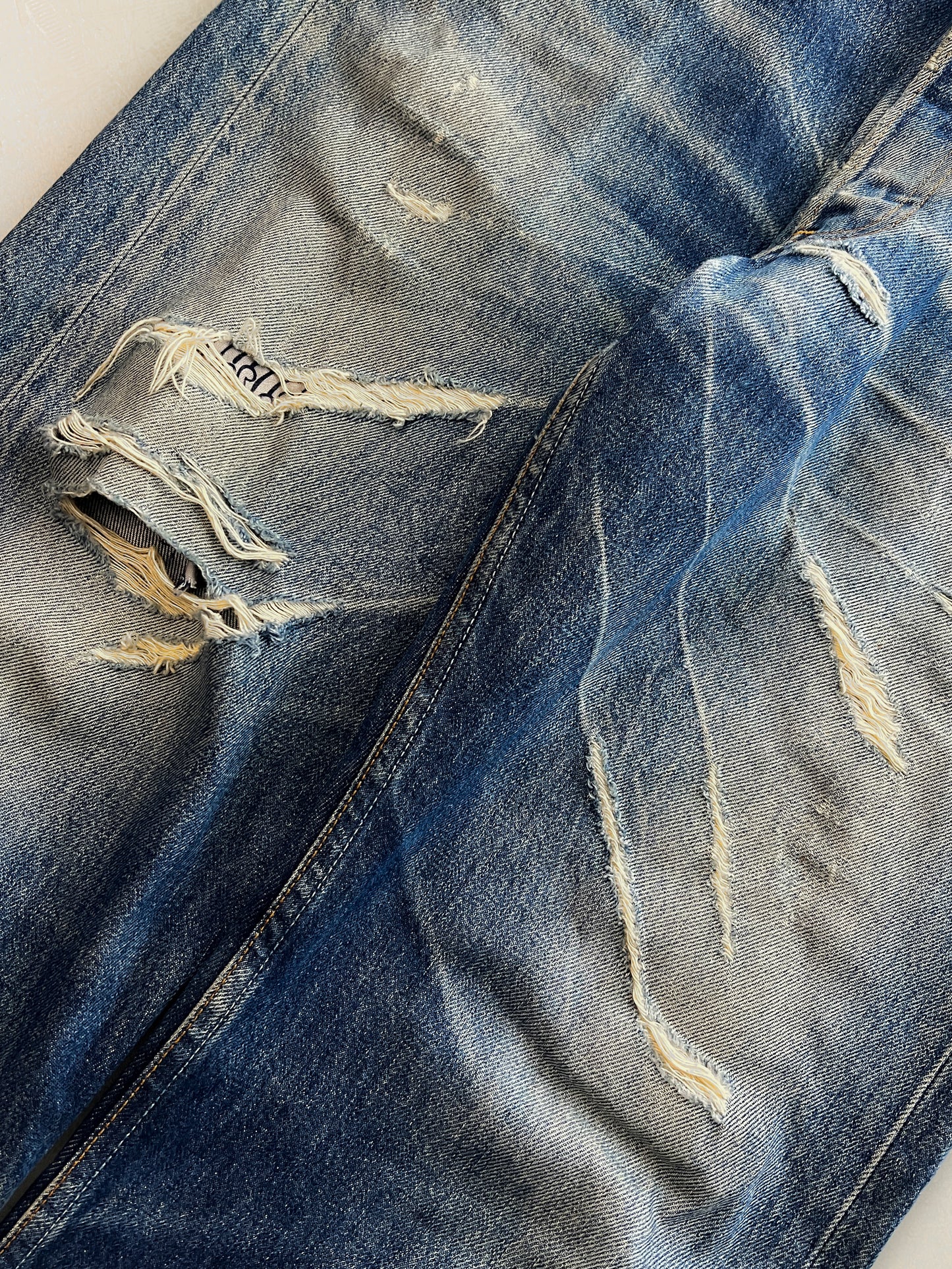 Thrashed Made in USA Levi's 501XX's [33"]