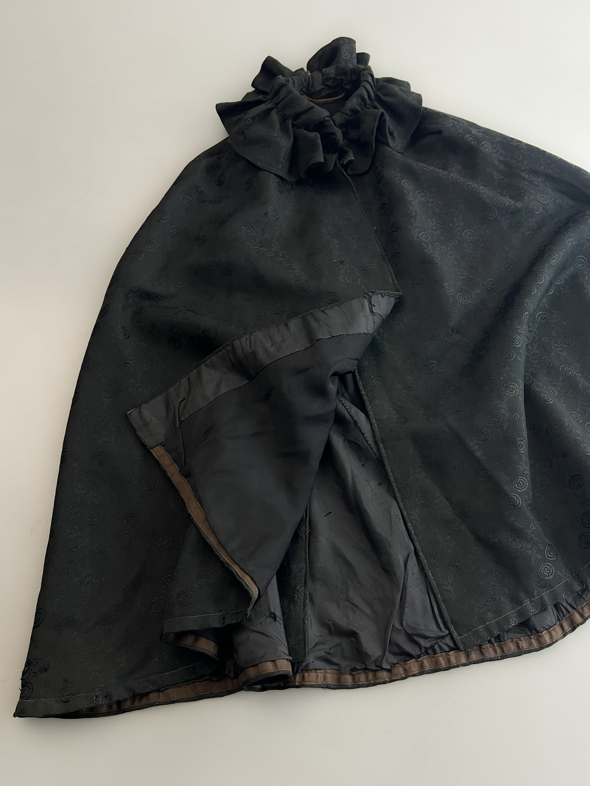 Early 20th c. British Jacquard Cape [OSFA]