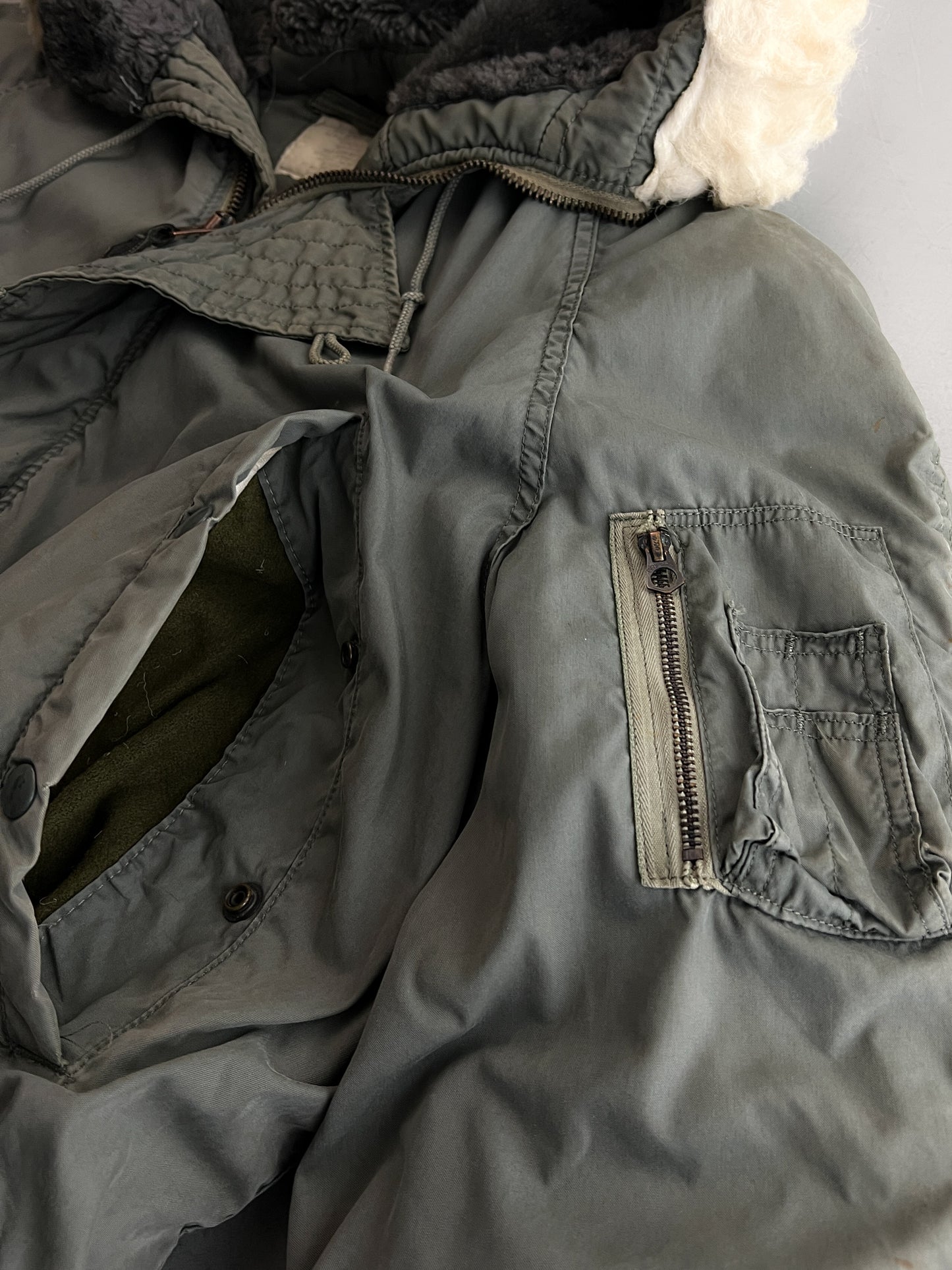 N-3B US Airforce Cold-Weather Stencilled Parka [L]