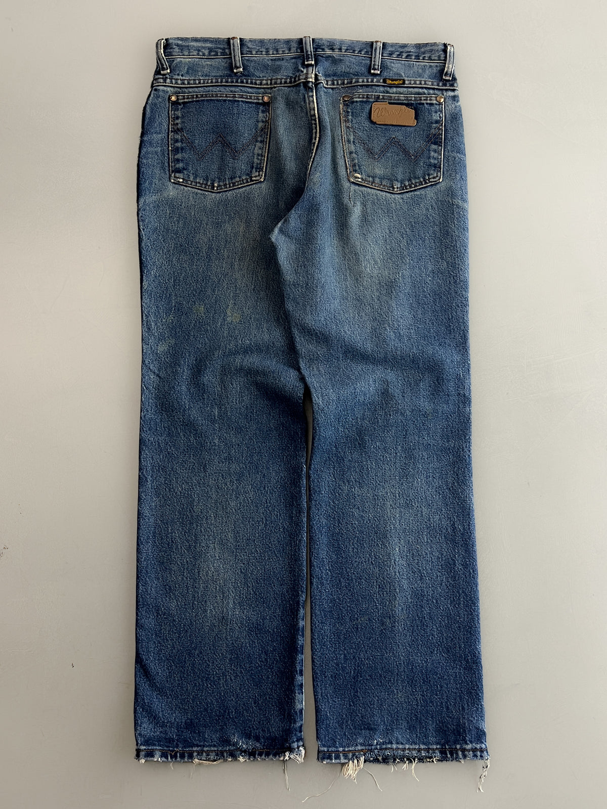 Thrashed 1990's Wrangler 13MWZ's [34"]