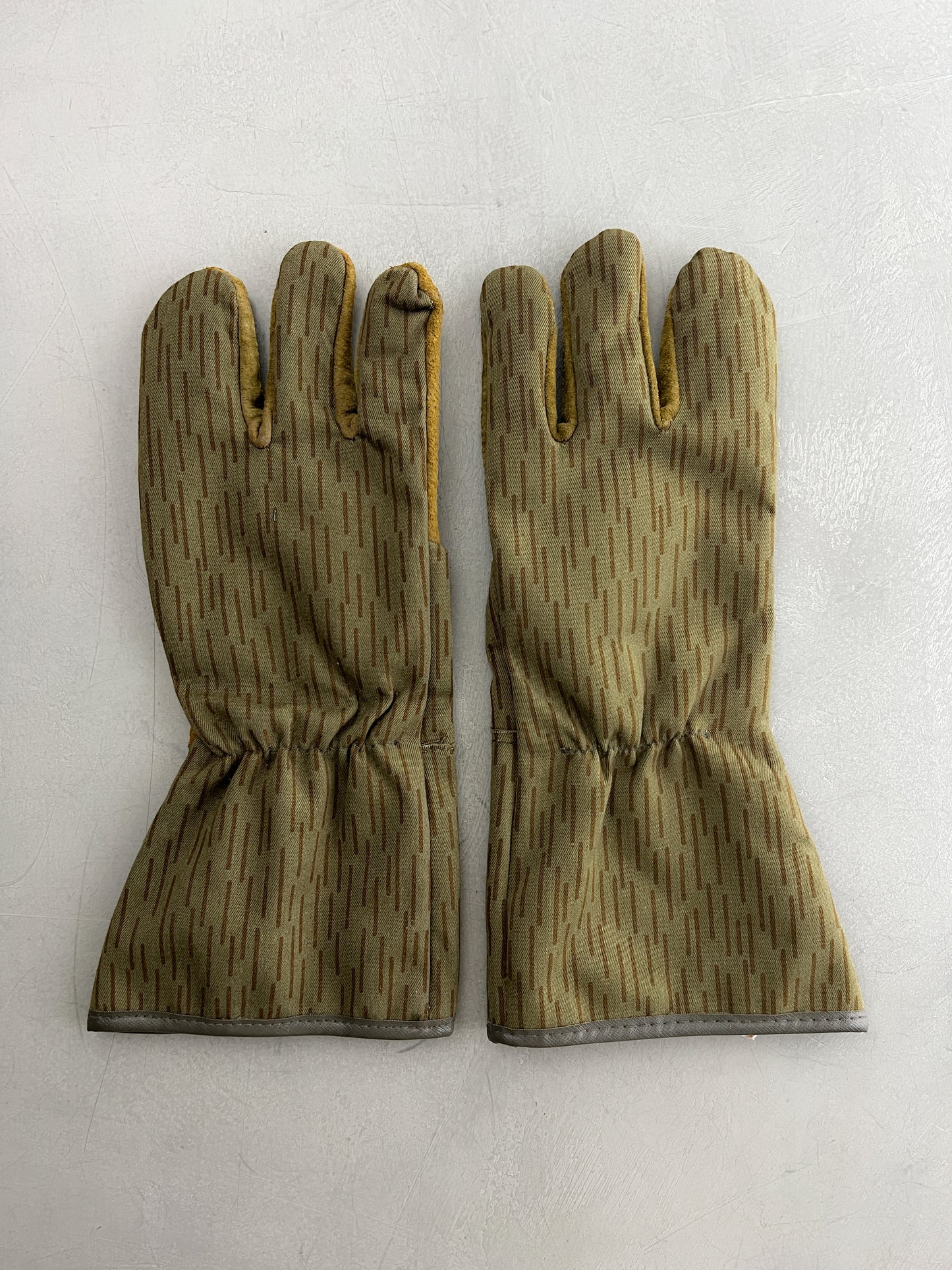 East German Rain Camo Gloves