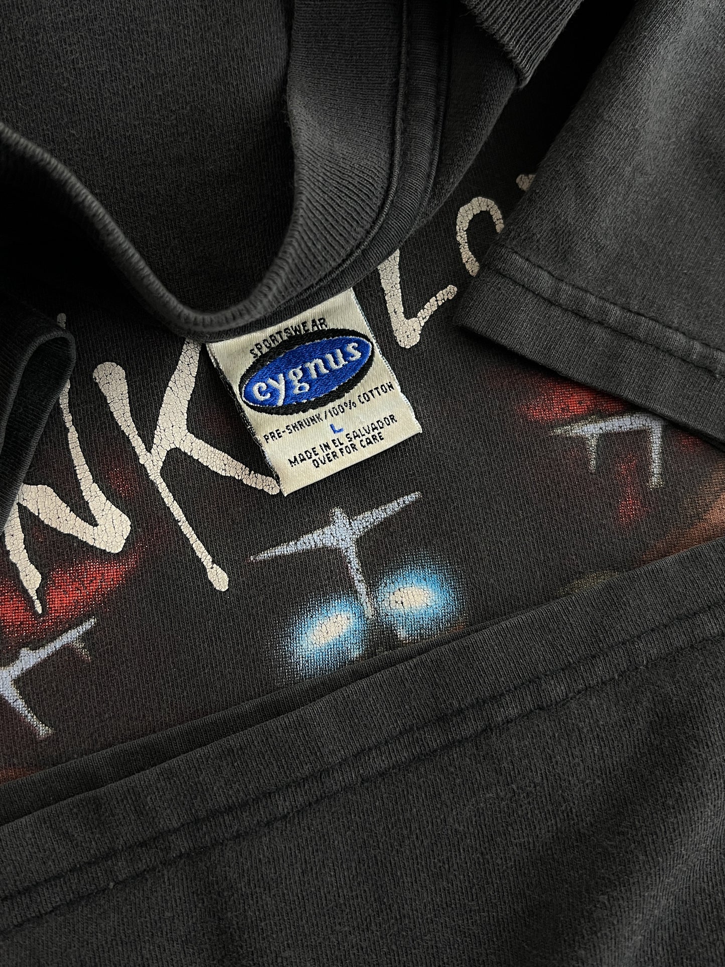 90's Pink Floyd "The Wall" Tee [L]