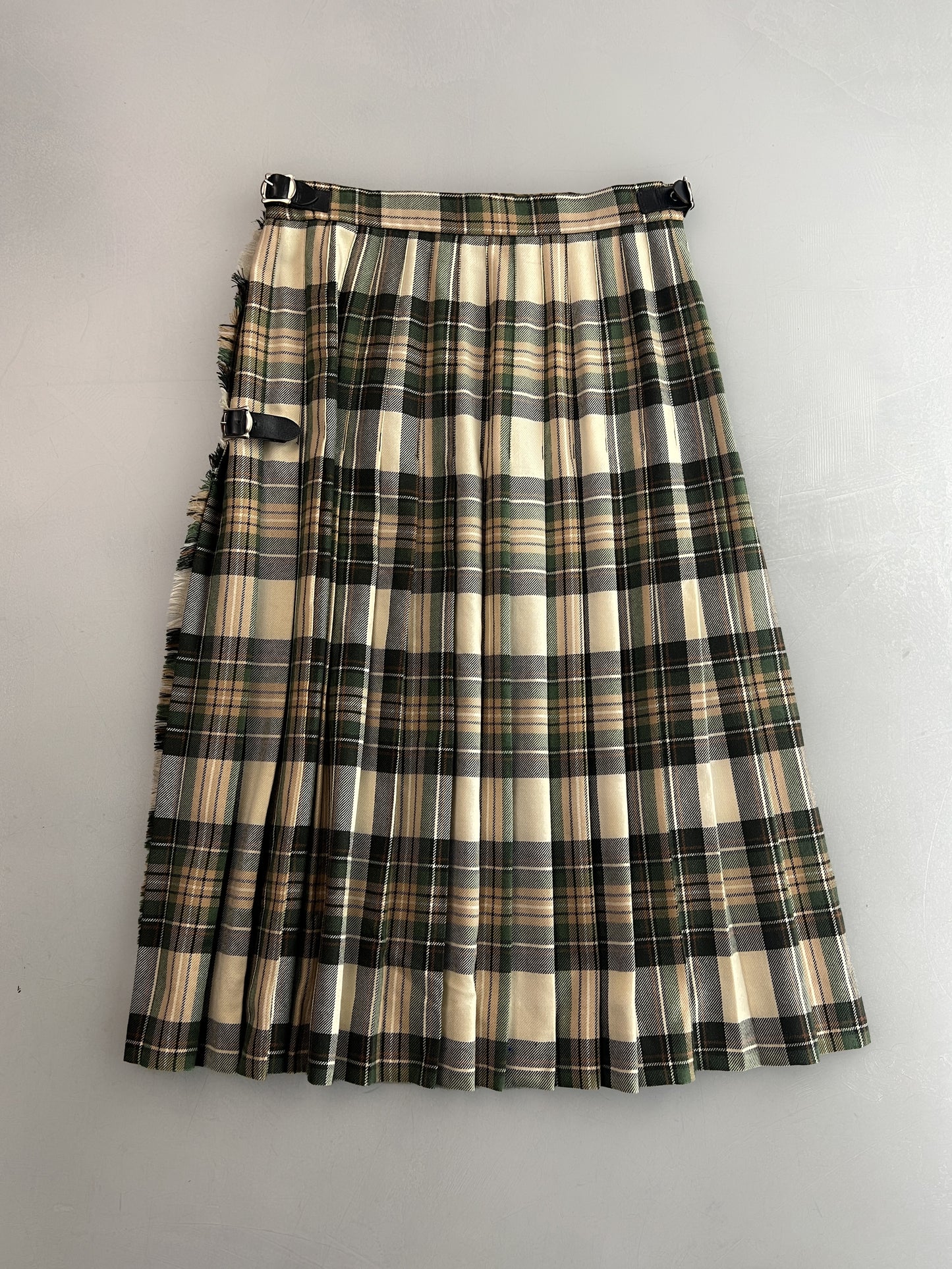 British Wool Kilt [27']