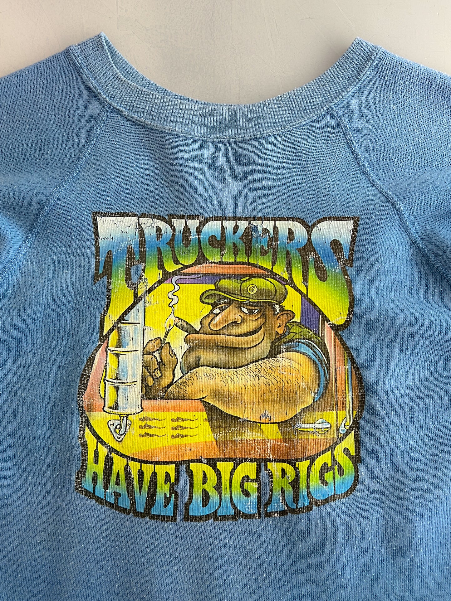 1980's Truckers Have Big Rigs Short Sleeve Sweatshirt [L/XL]