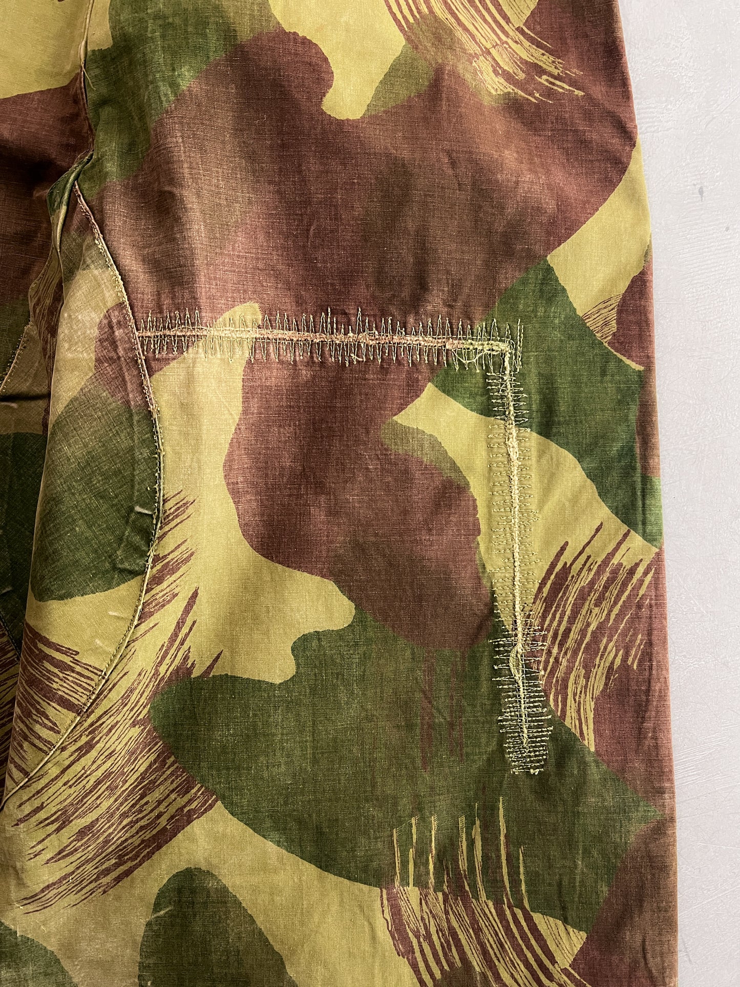 1950's Belgian Brushstroke Camo Pants [34"]