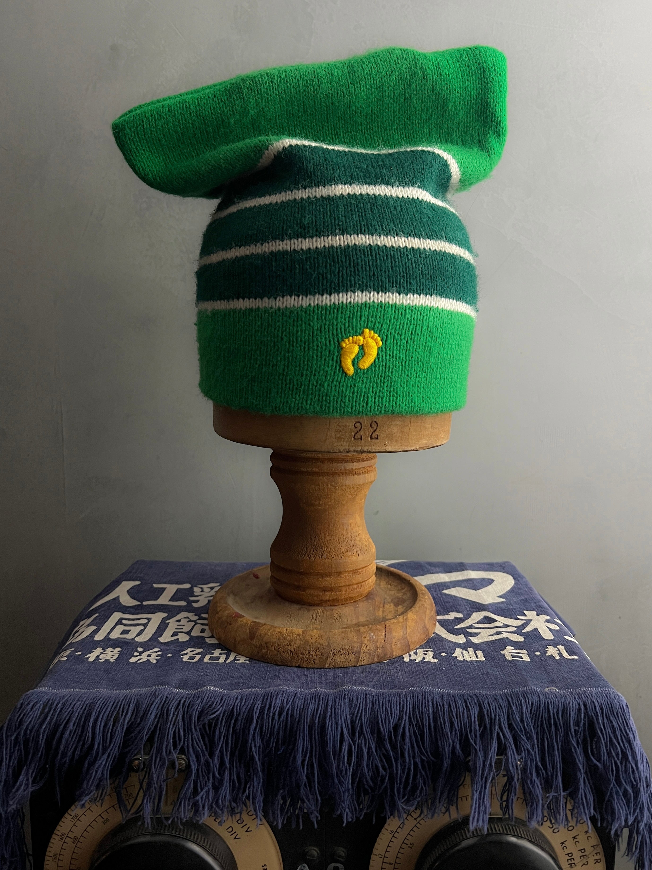 90's Hang Ten Beanie