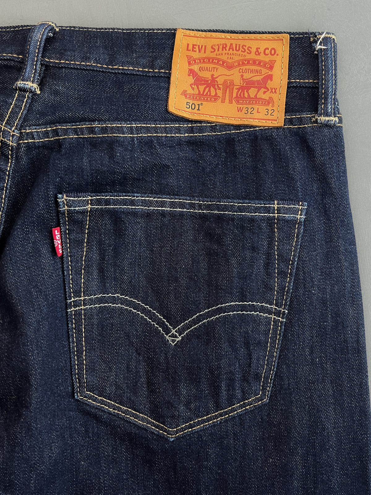00's Levi's 501's [32"]
