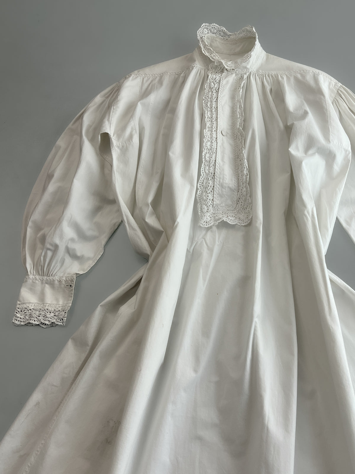 Late 1800's French Cotton Lace Chemise [Womens 8-10]