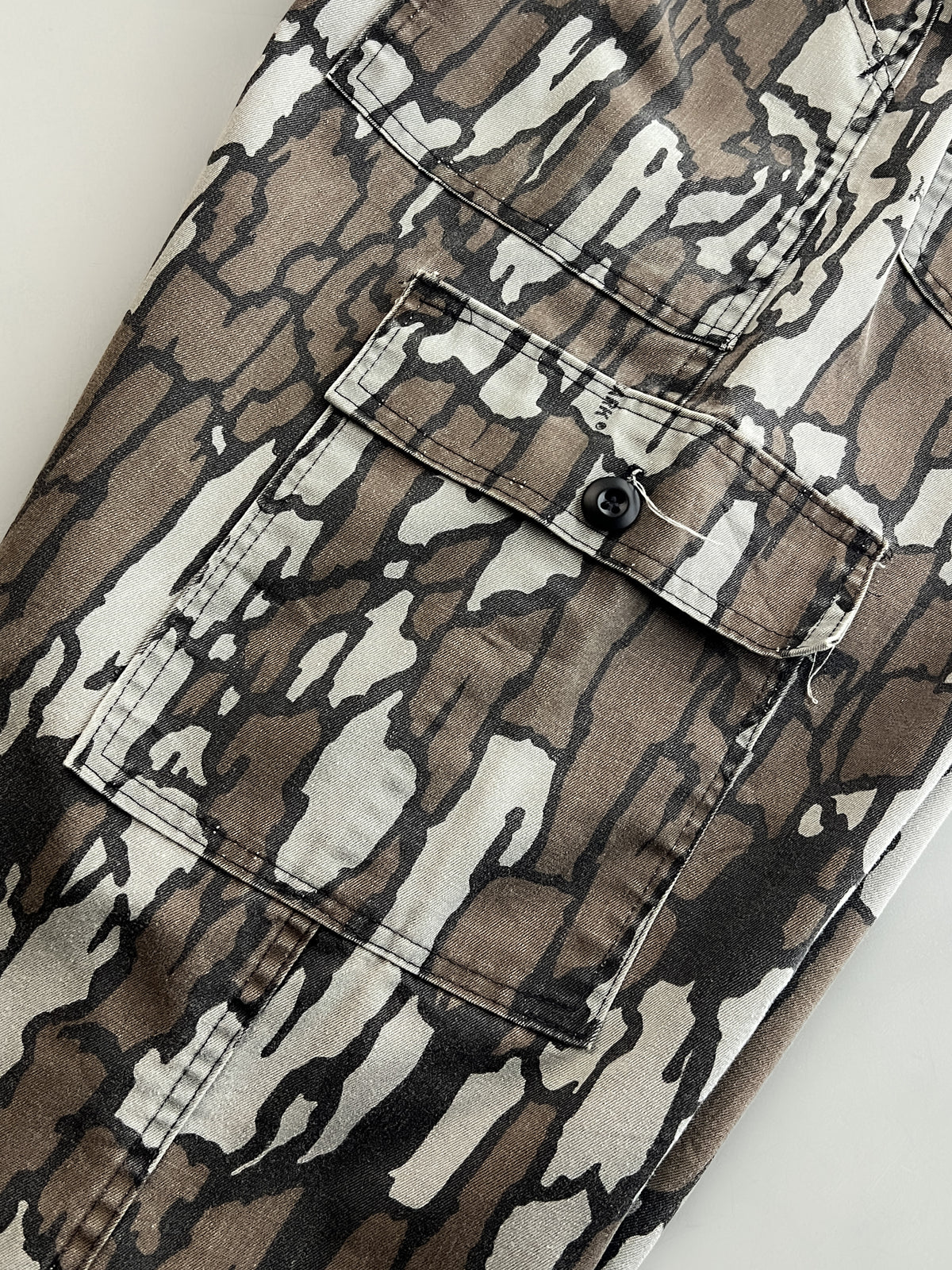 Treebark Cargo Pants [37"]
