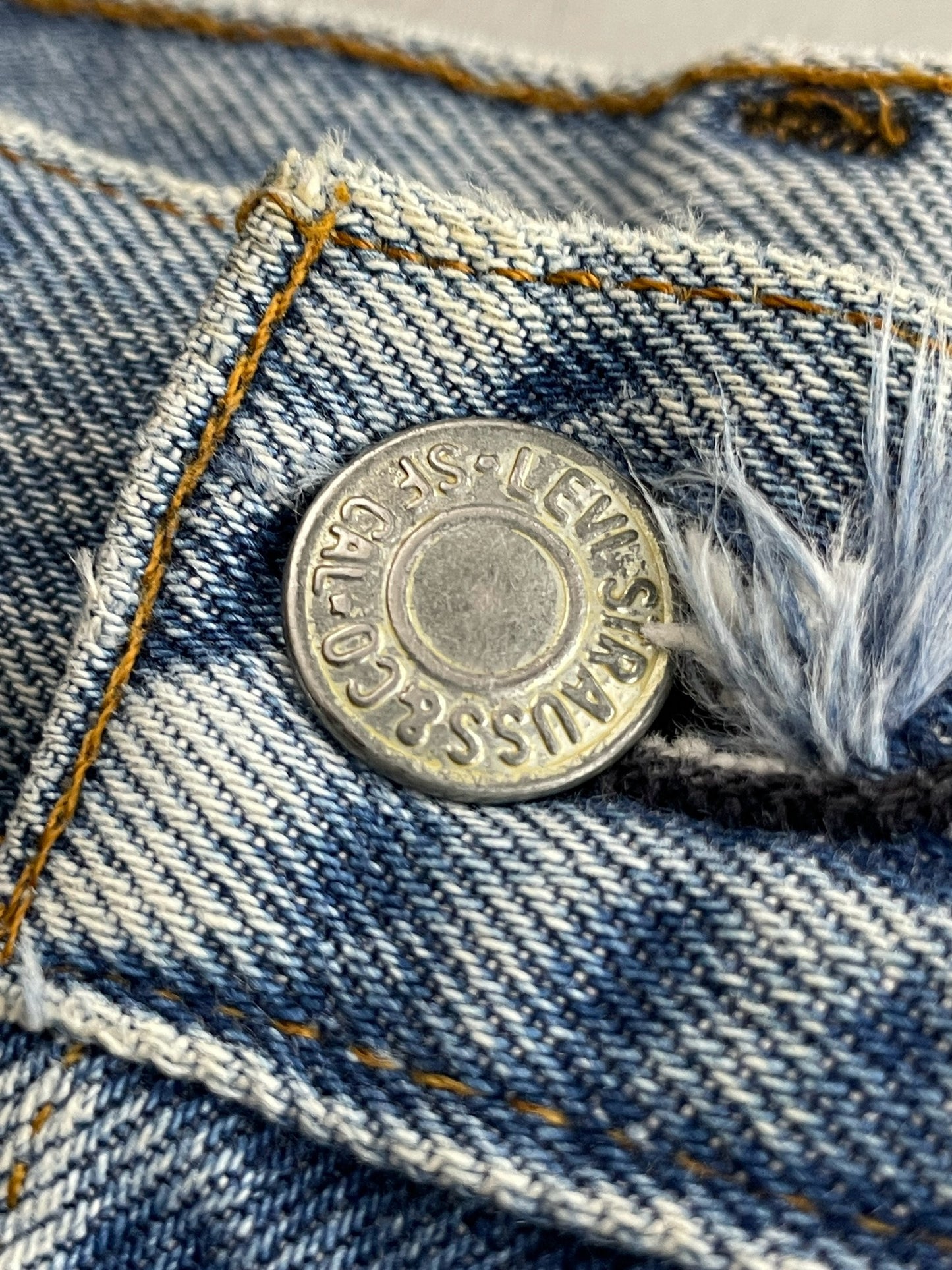 Made in USA Levi's 501's [34"]