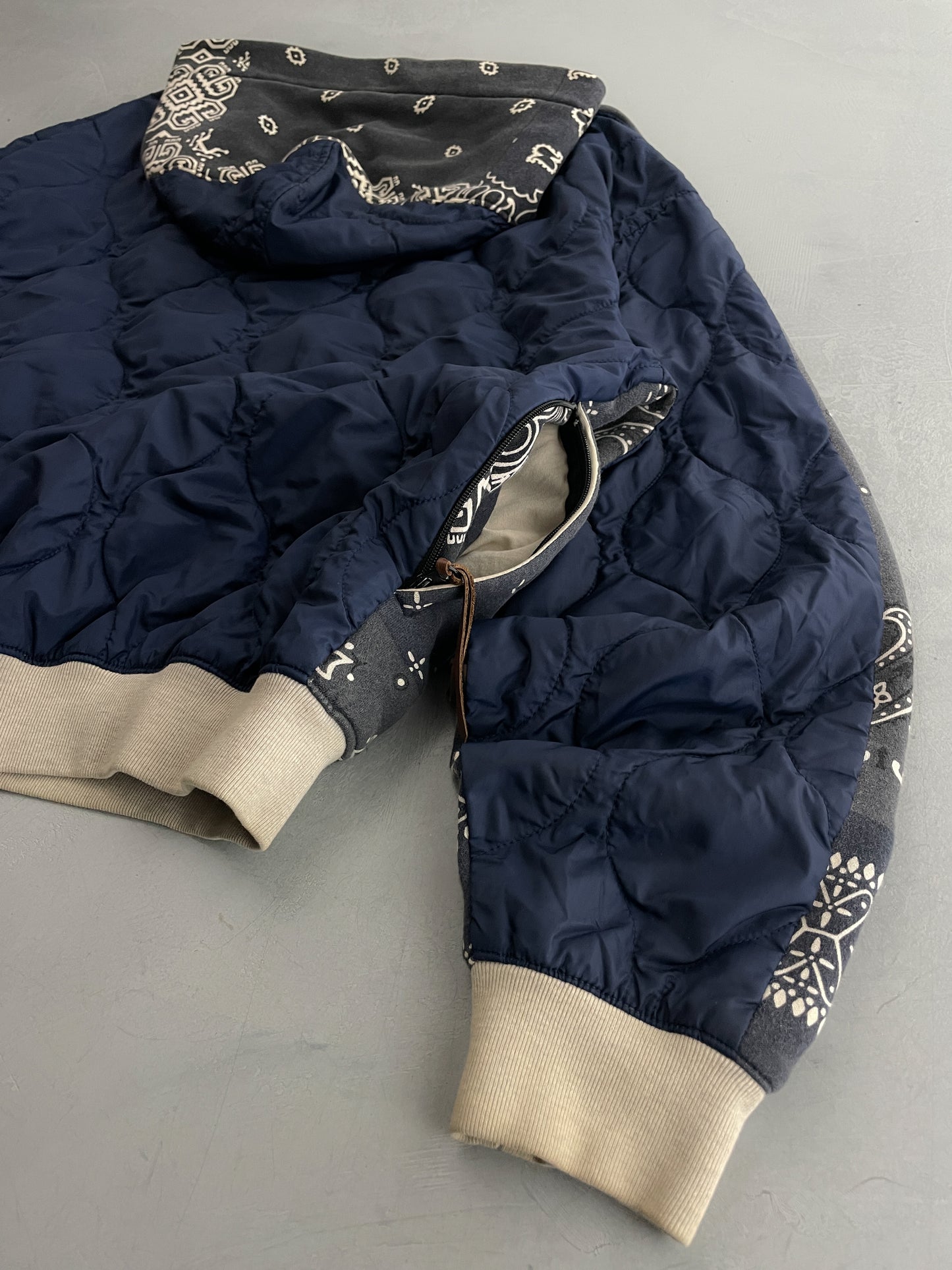 KAPITAL Half Quilted Bandana Zip Up Hoodie [L/XL]