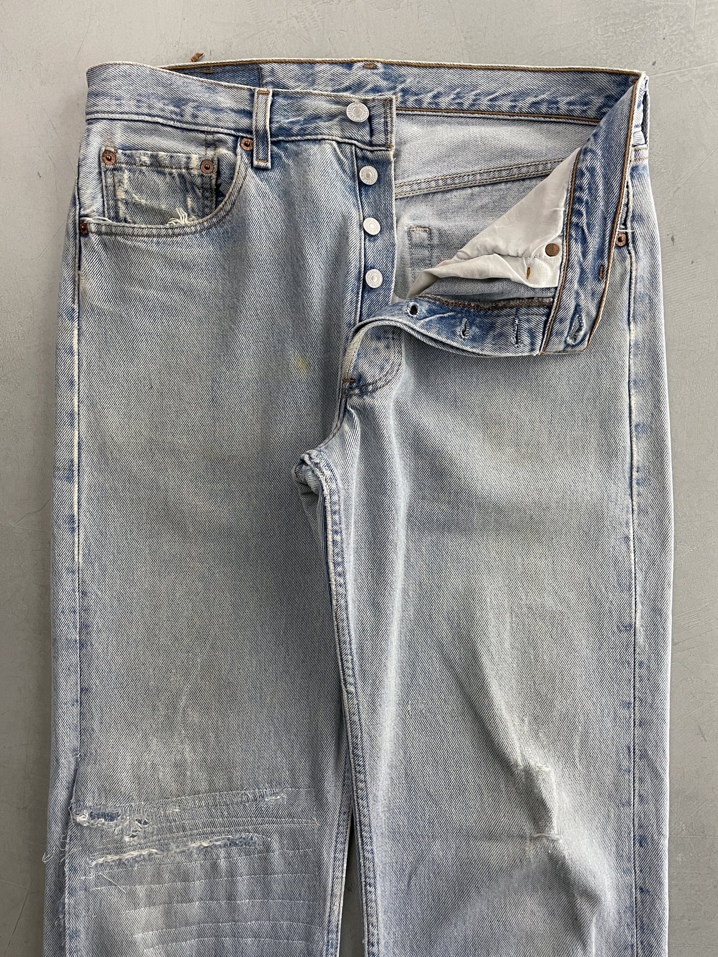 Made in USA Levi's 501's [32"]