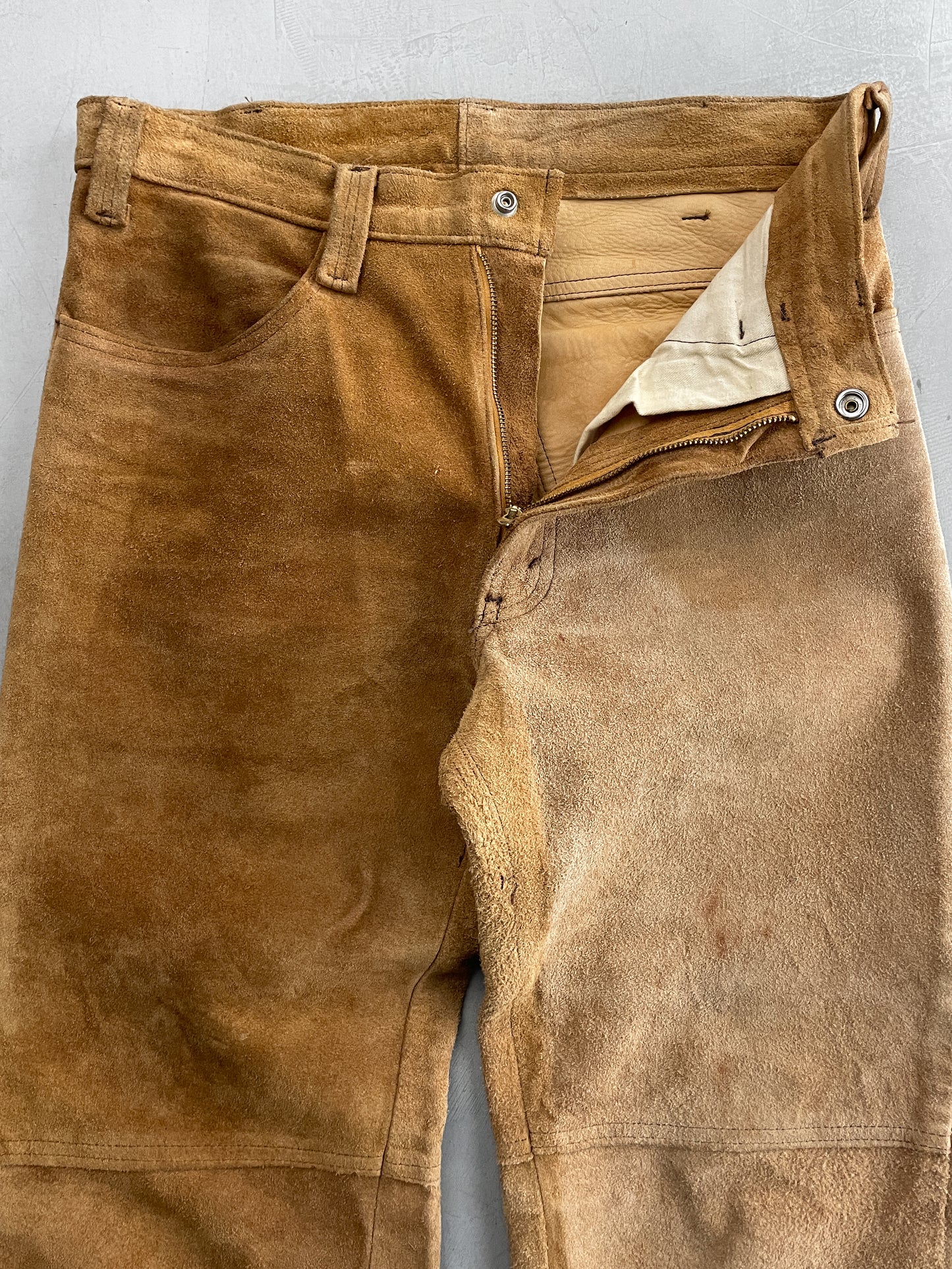 Levi's Big E Suede 646's [30"]