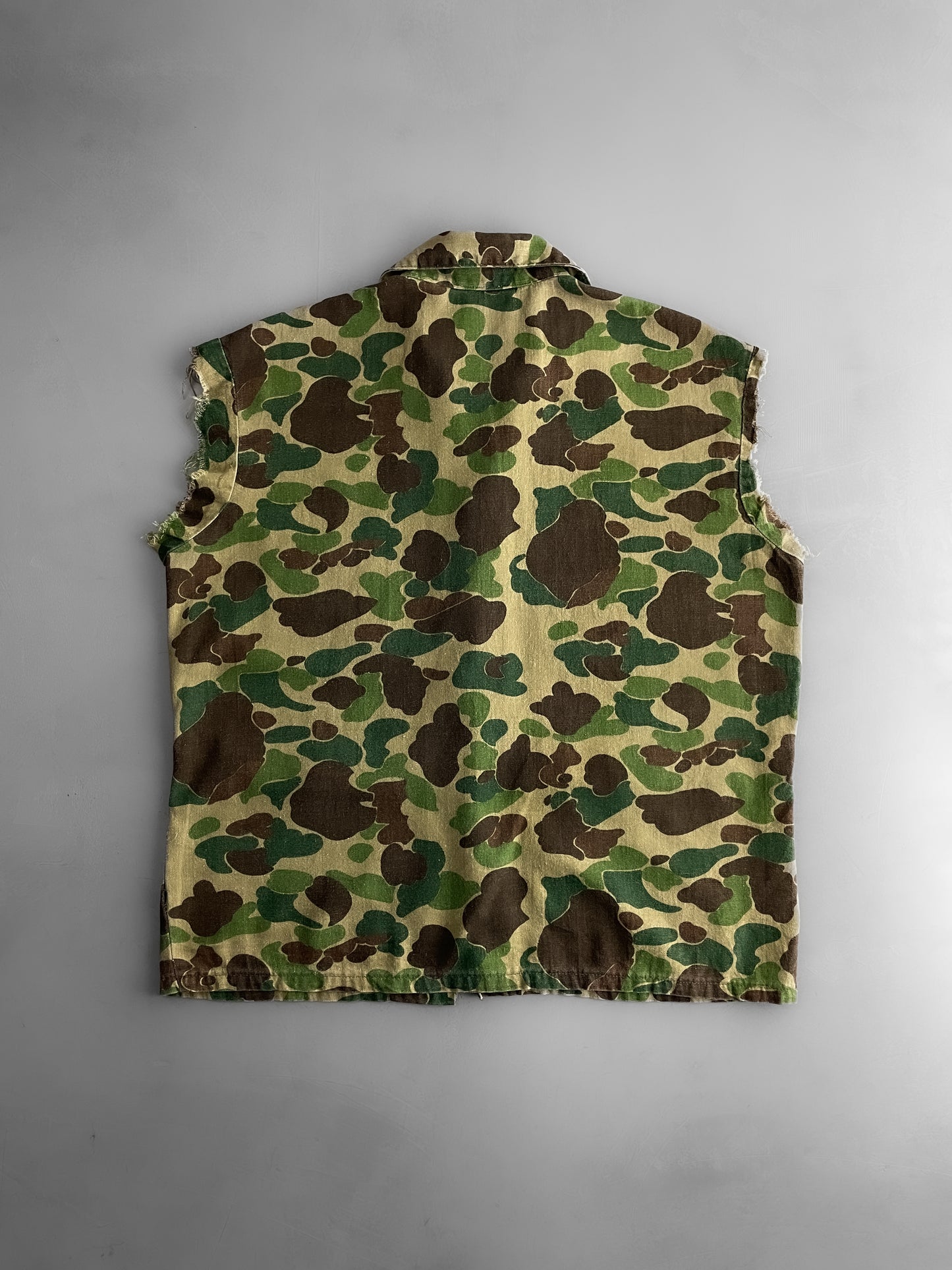 Duck Camo Cut-Off Vest [XL]