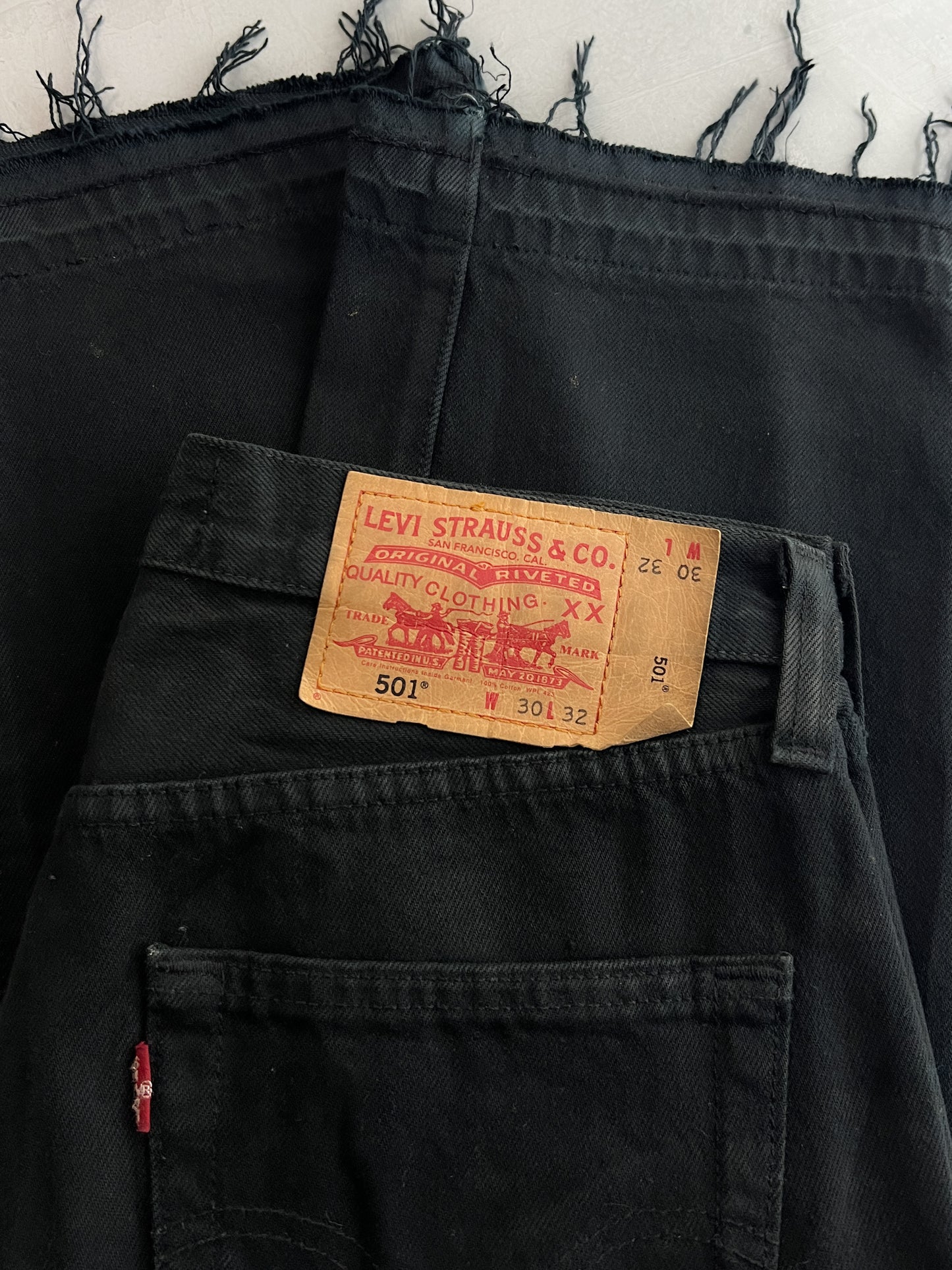 1990's Black Levis 501 [30"]
